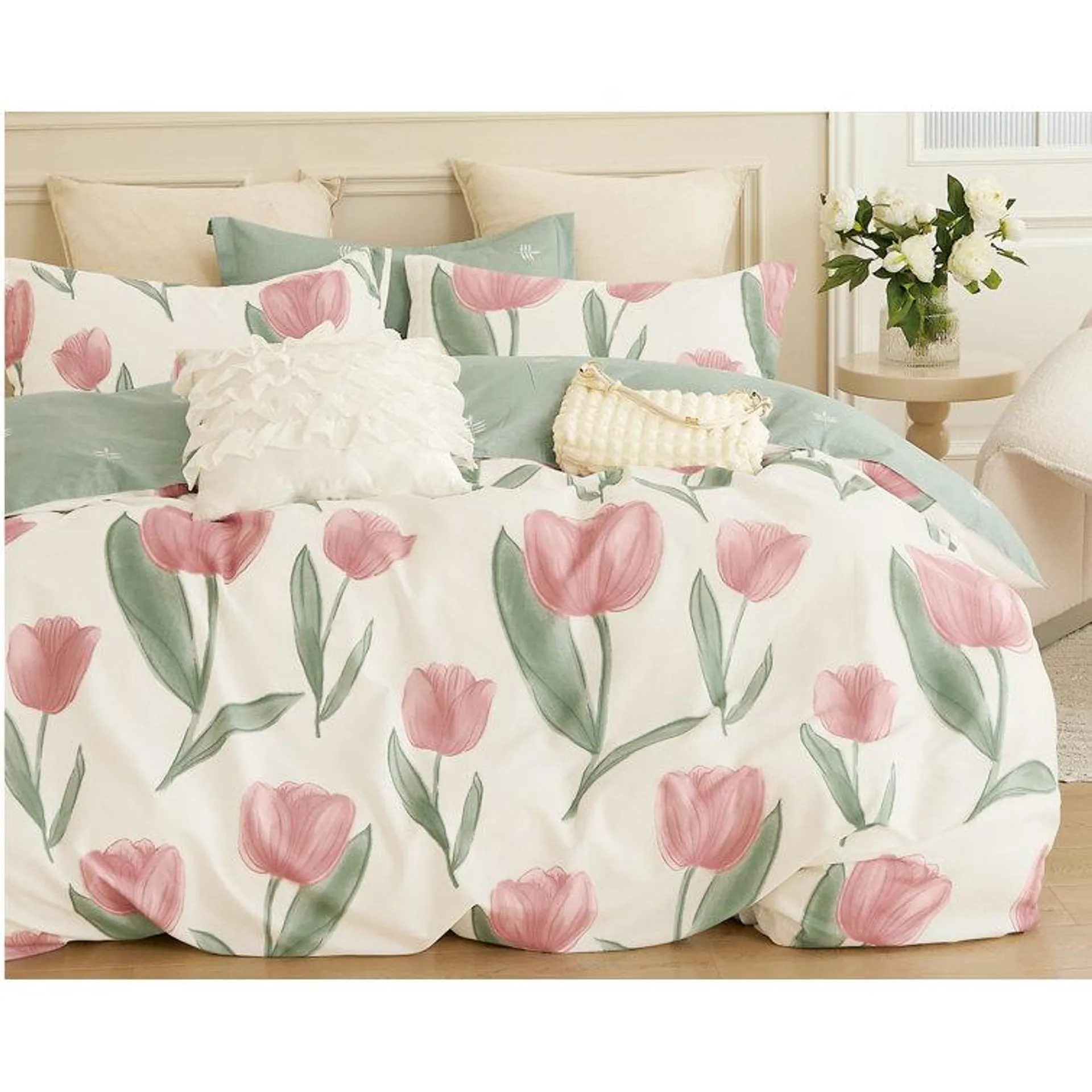 Hazley Cotton Twill Floral Comforter Set