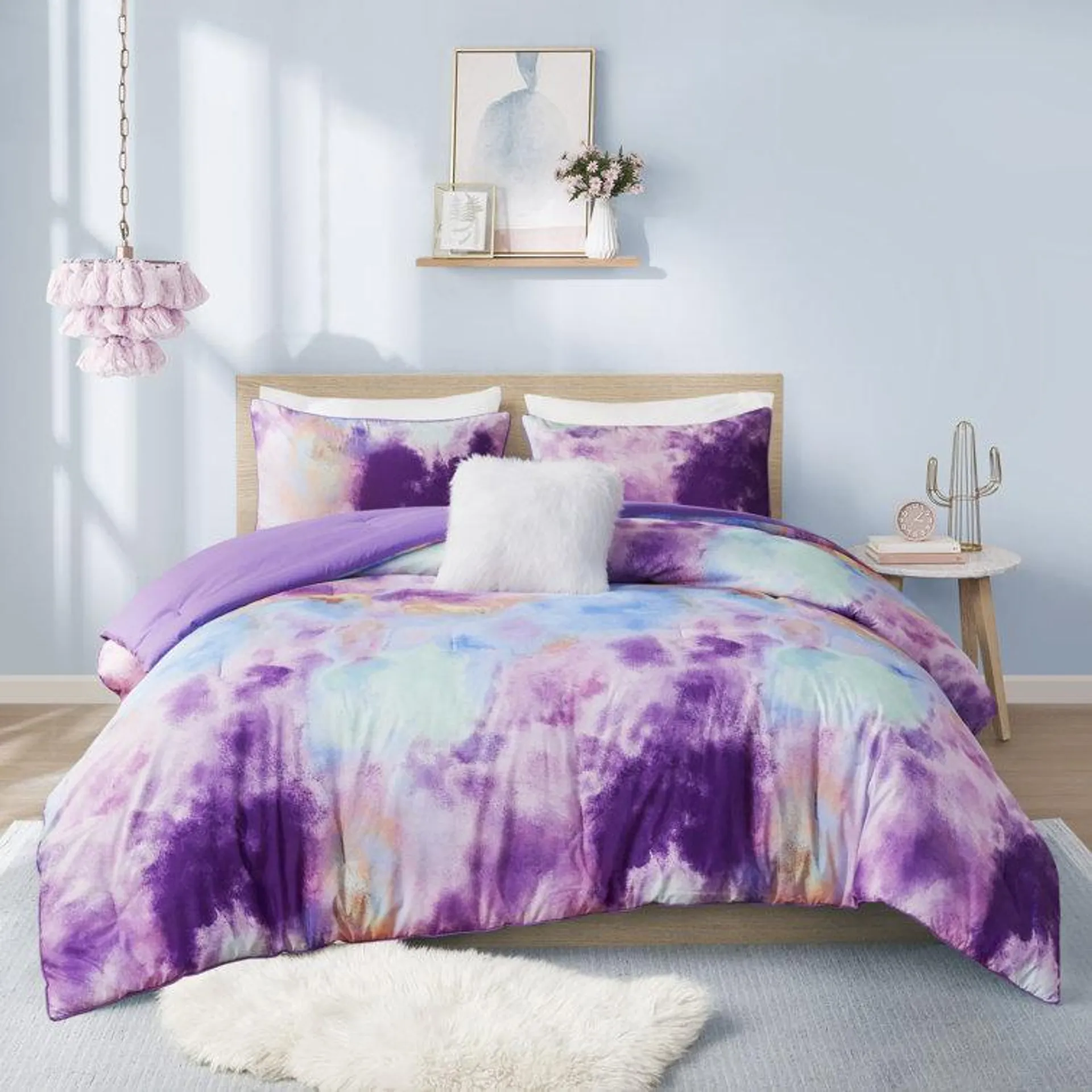Antanė Watercolor Tie Dye Printed Comforter Set with Throw Pillow