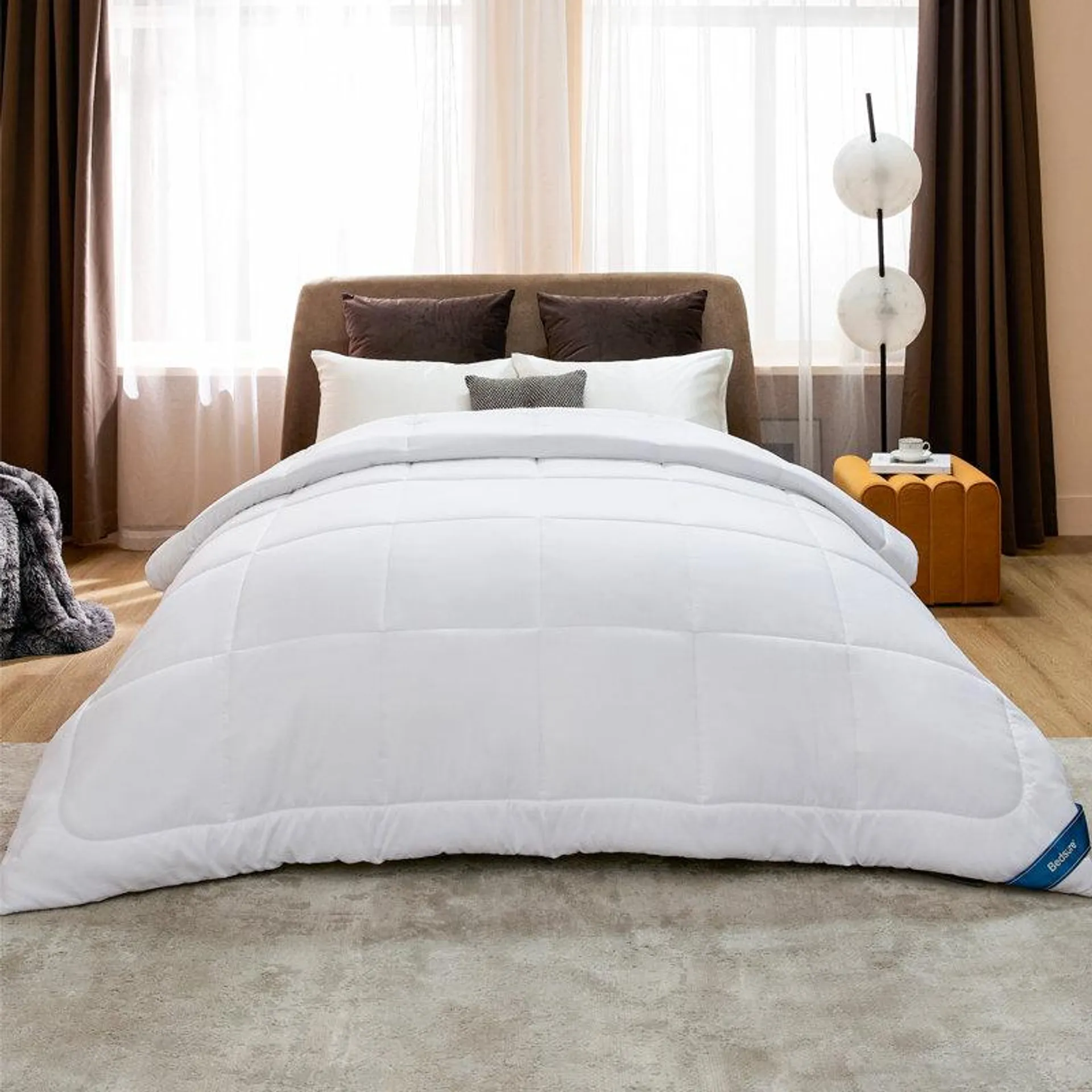 Bedsure Down Alternative Comforter With Corner Tabs