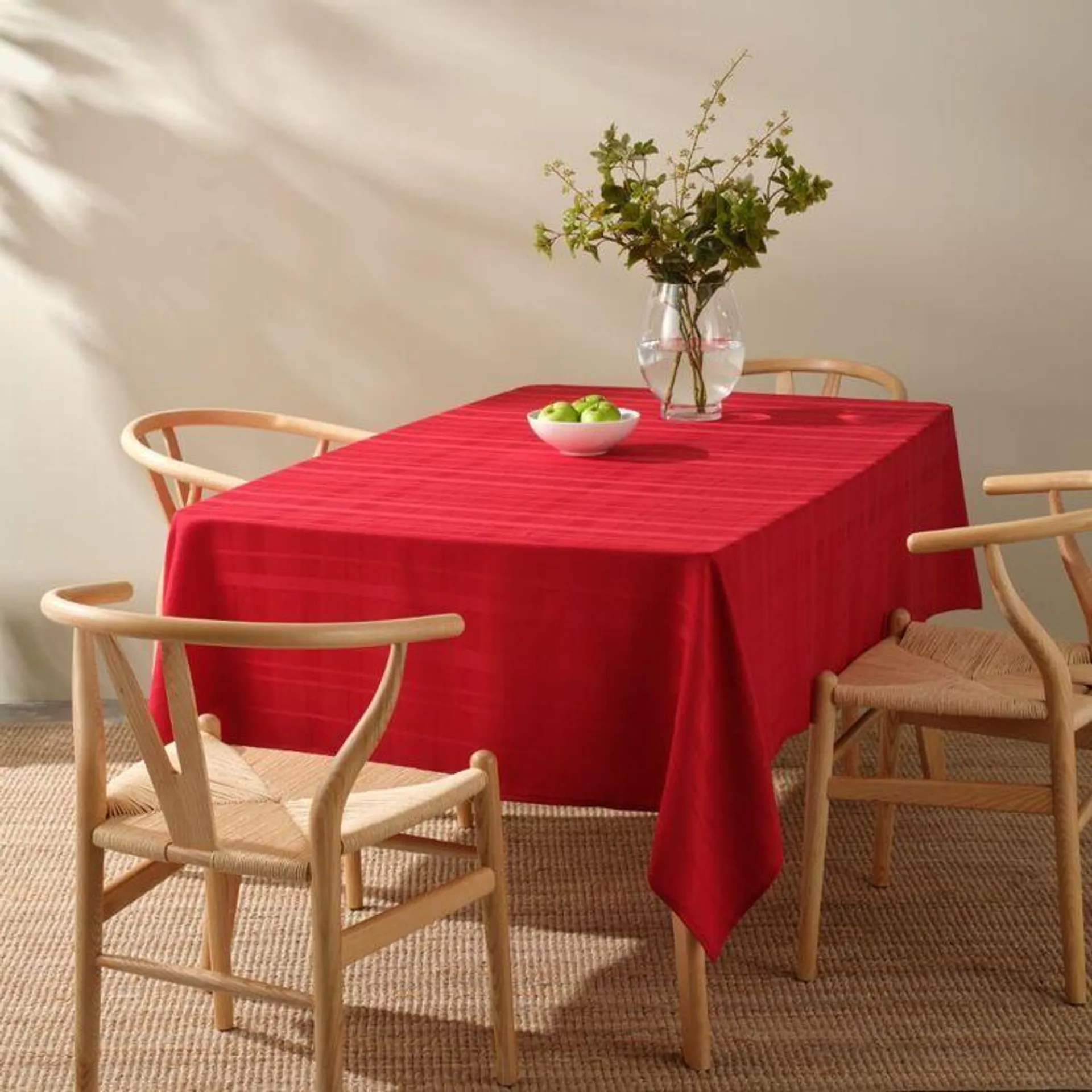 Emerald Hill Chester Tablecloth Red