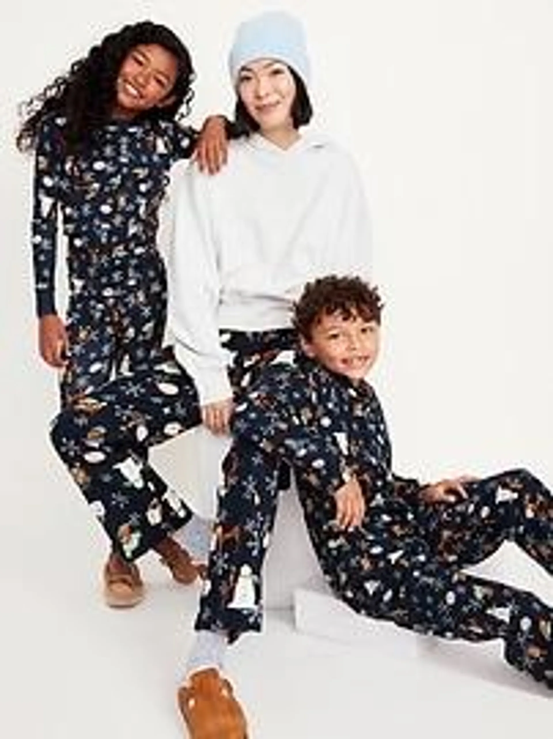 Gender-Neutral Graphic Snug-Fit Pajama Set for Kids