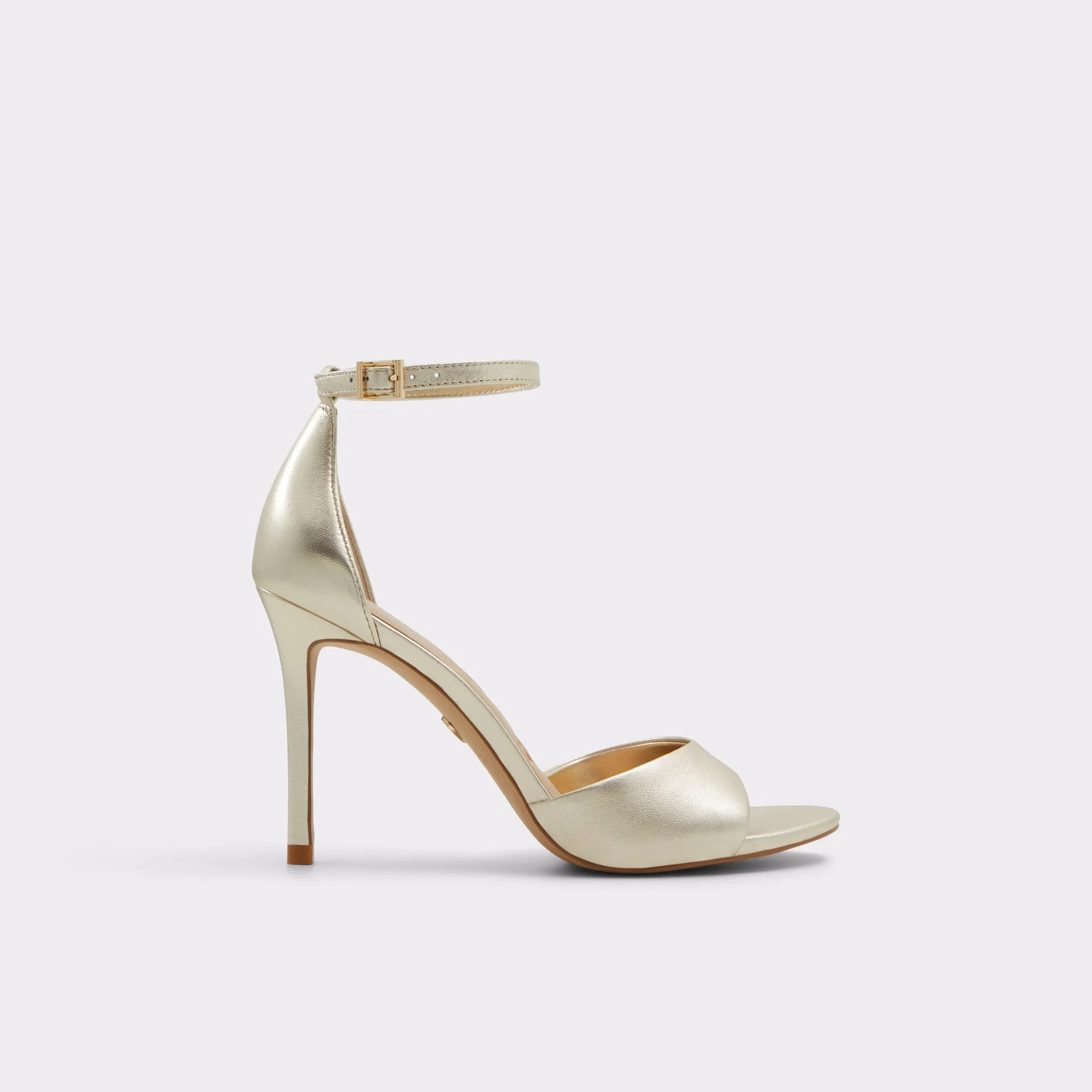 Strappy heeled sandal