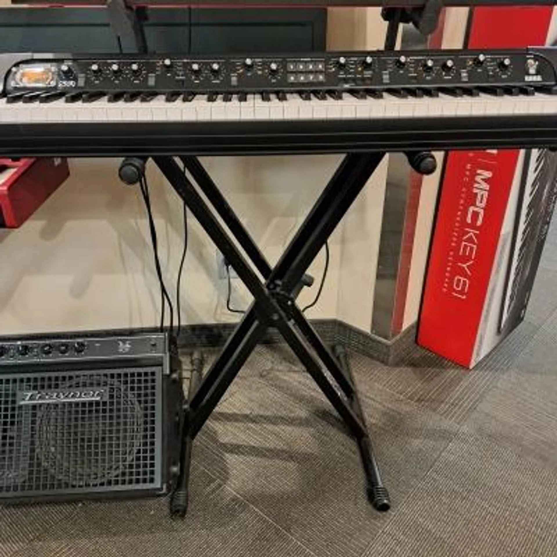 Korg - SV1-73-BK