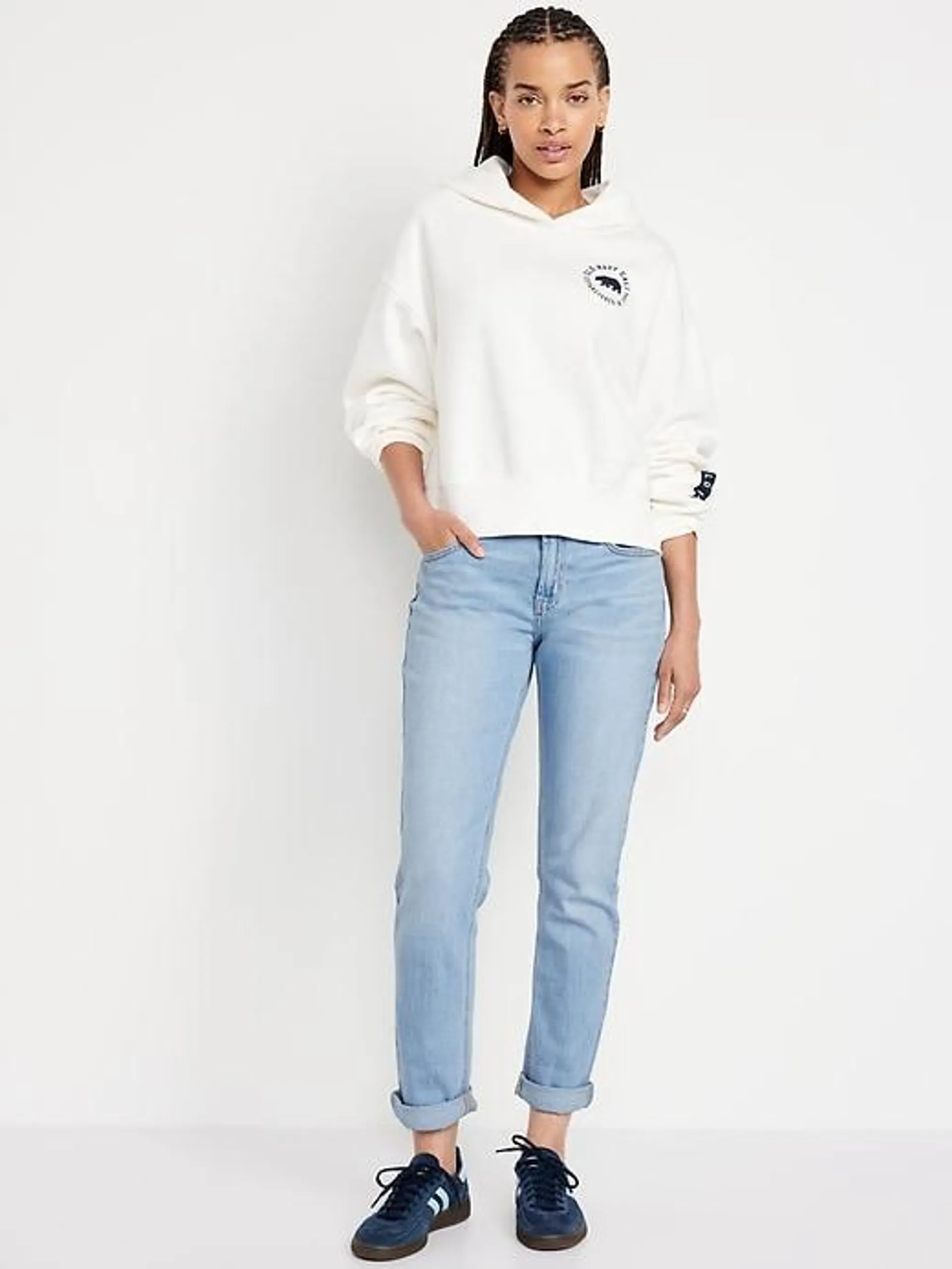 Mid-Rise Wow Boyfriend Straight Jeans