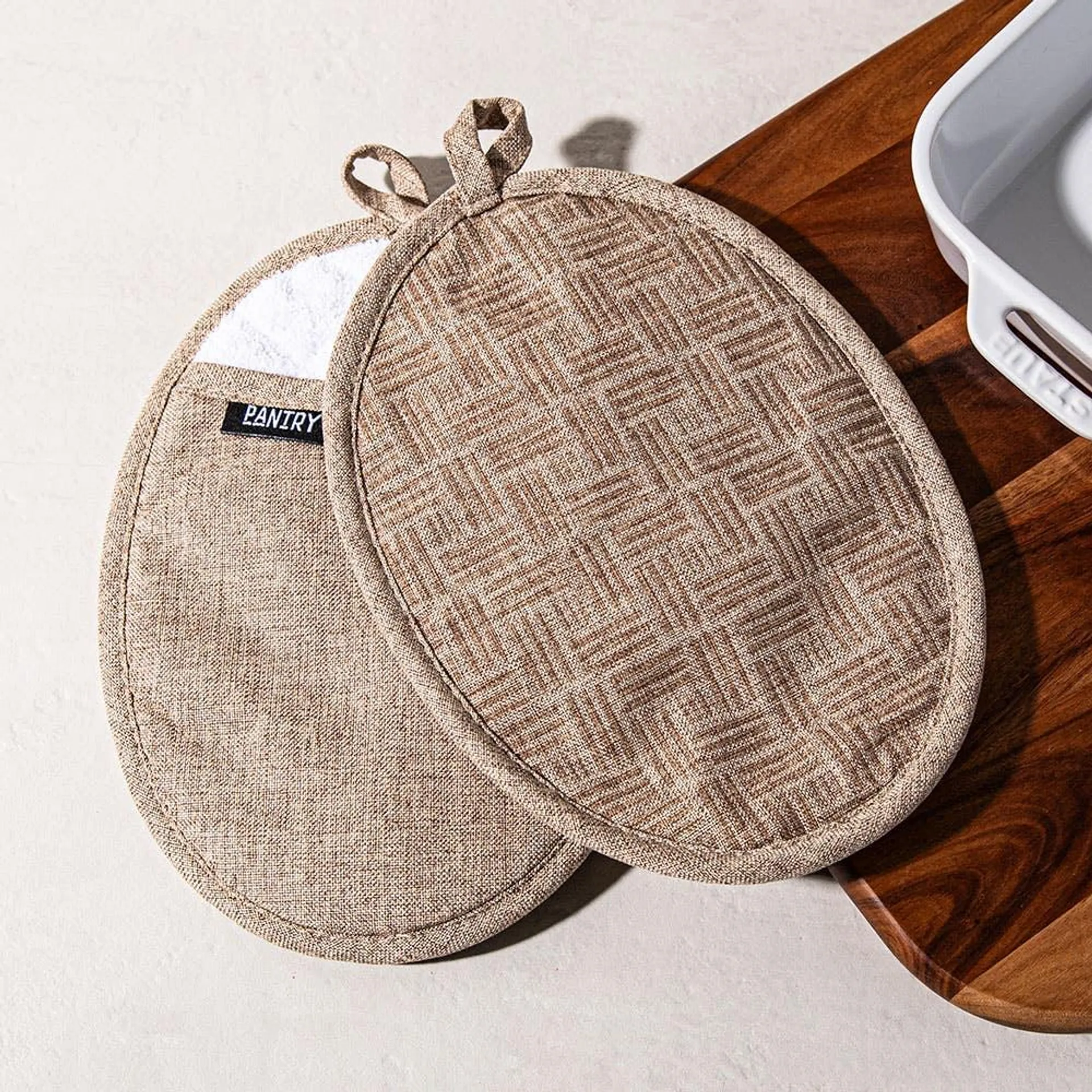 Harman Pantry Chambray Cotton Pot Holder - Set of 2 (Tan)