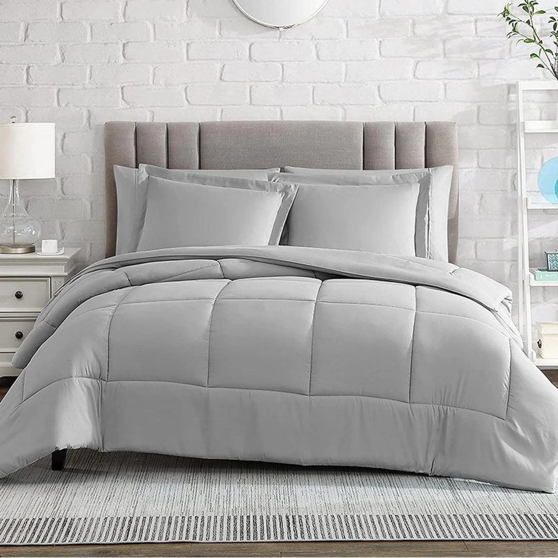 Box Stitch Solid Colour Comforter Set