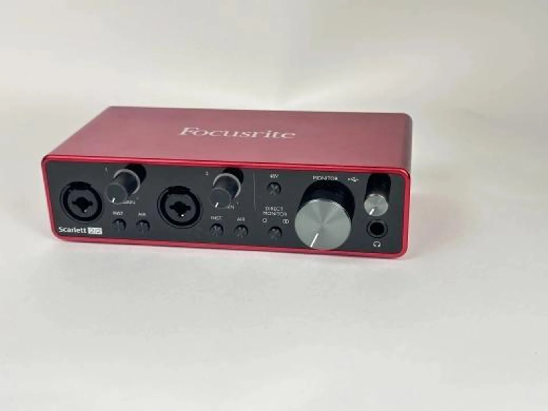 Focusrite Scarlett 2i2