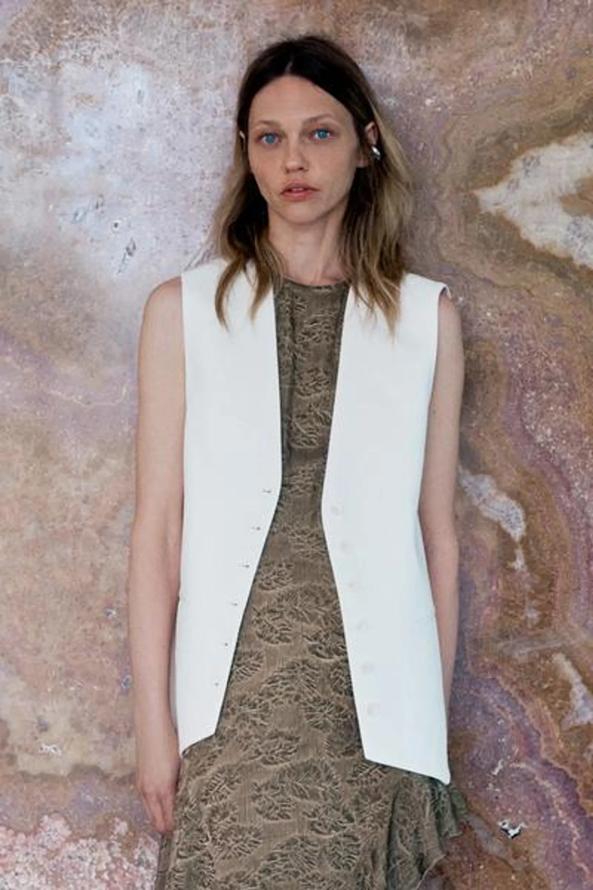 OVERSIZED LINEN BLEND VEST ZW COLLECTION