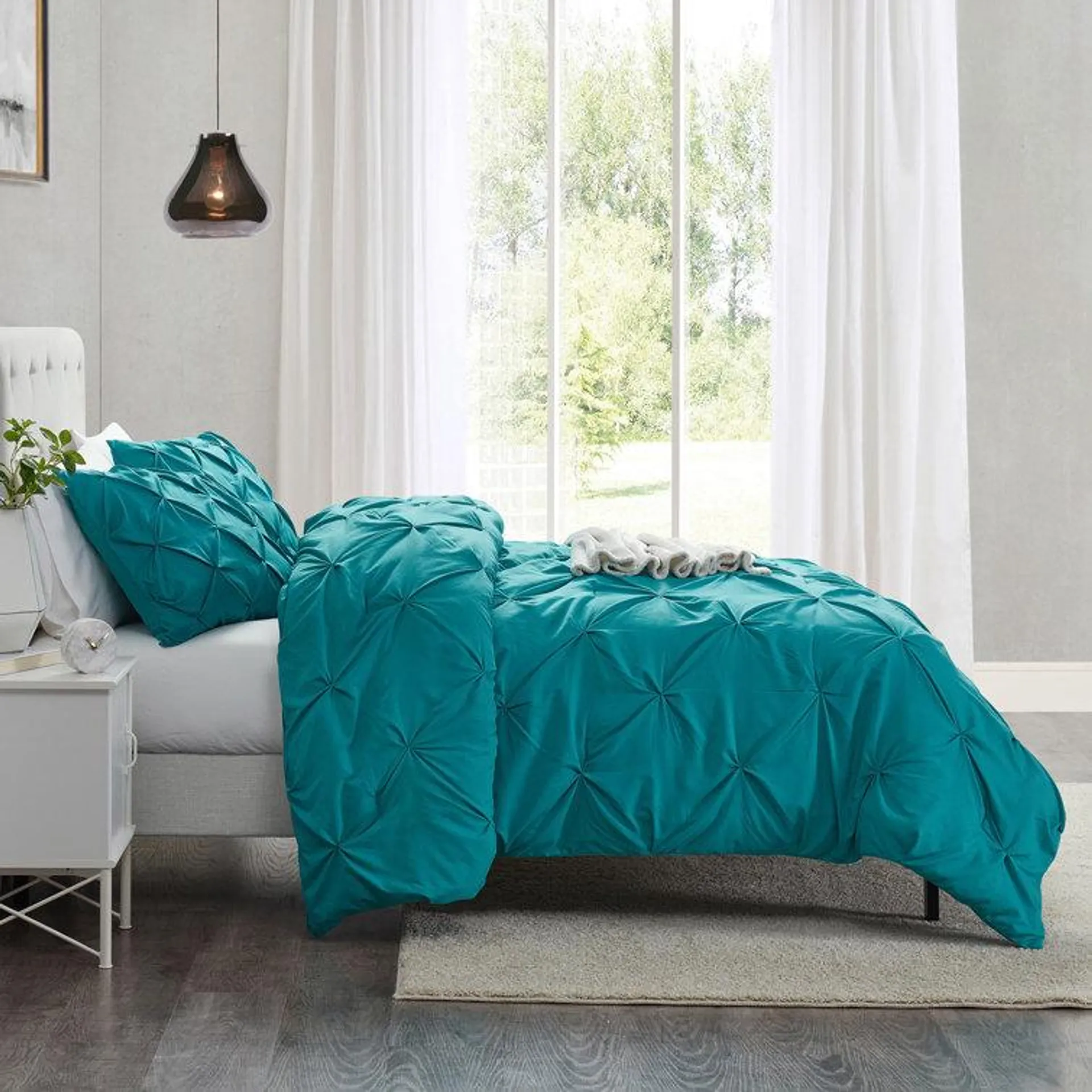 Solid Colour Comforter Set