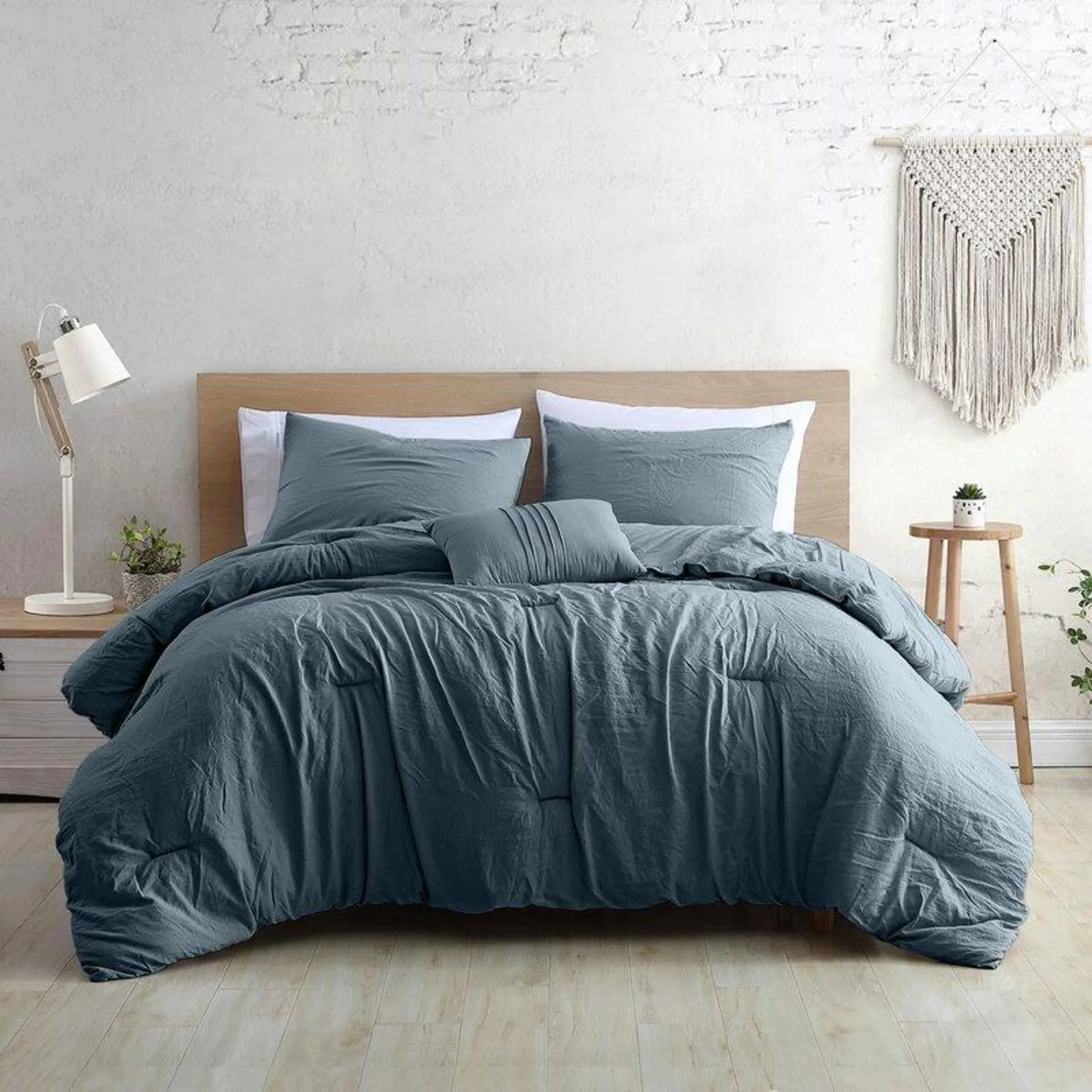 Modern Threads - Beck Comforter Set - Down Alternative Brushed Microfiber - Elegant All Season Bedspread Set - includes Comforter, Shams, & Decorative Pillow