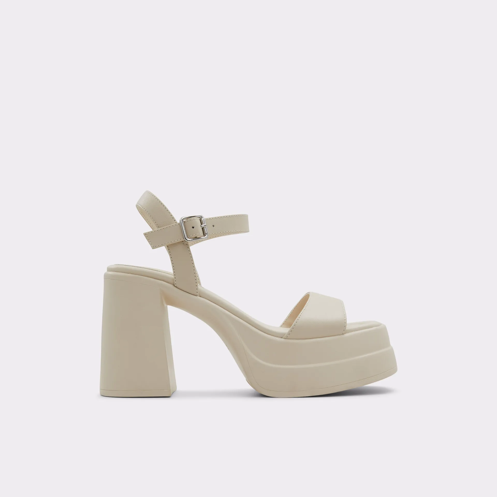 Strappy platform sandal