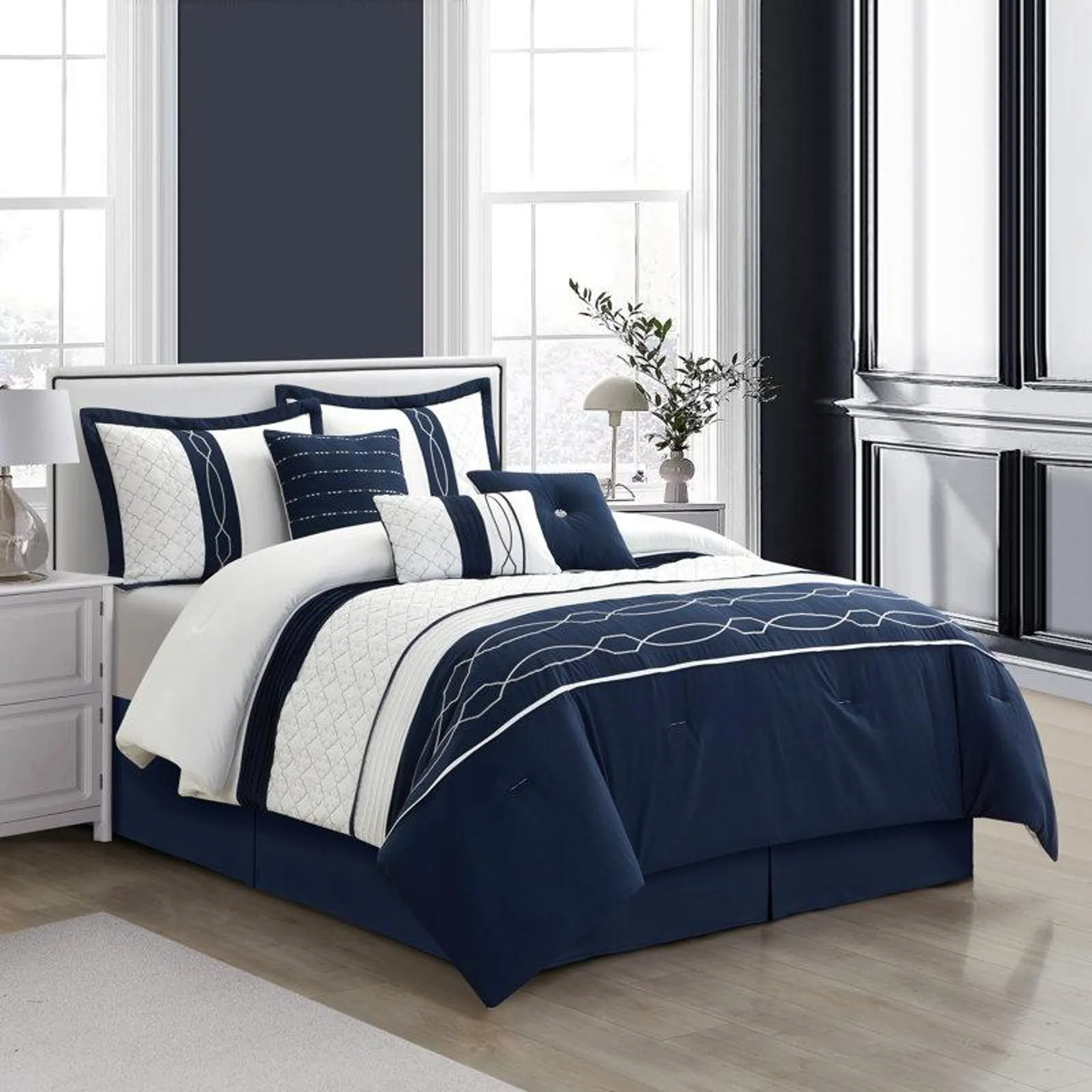 Penley Comforter Set