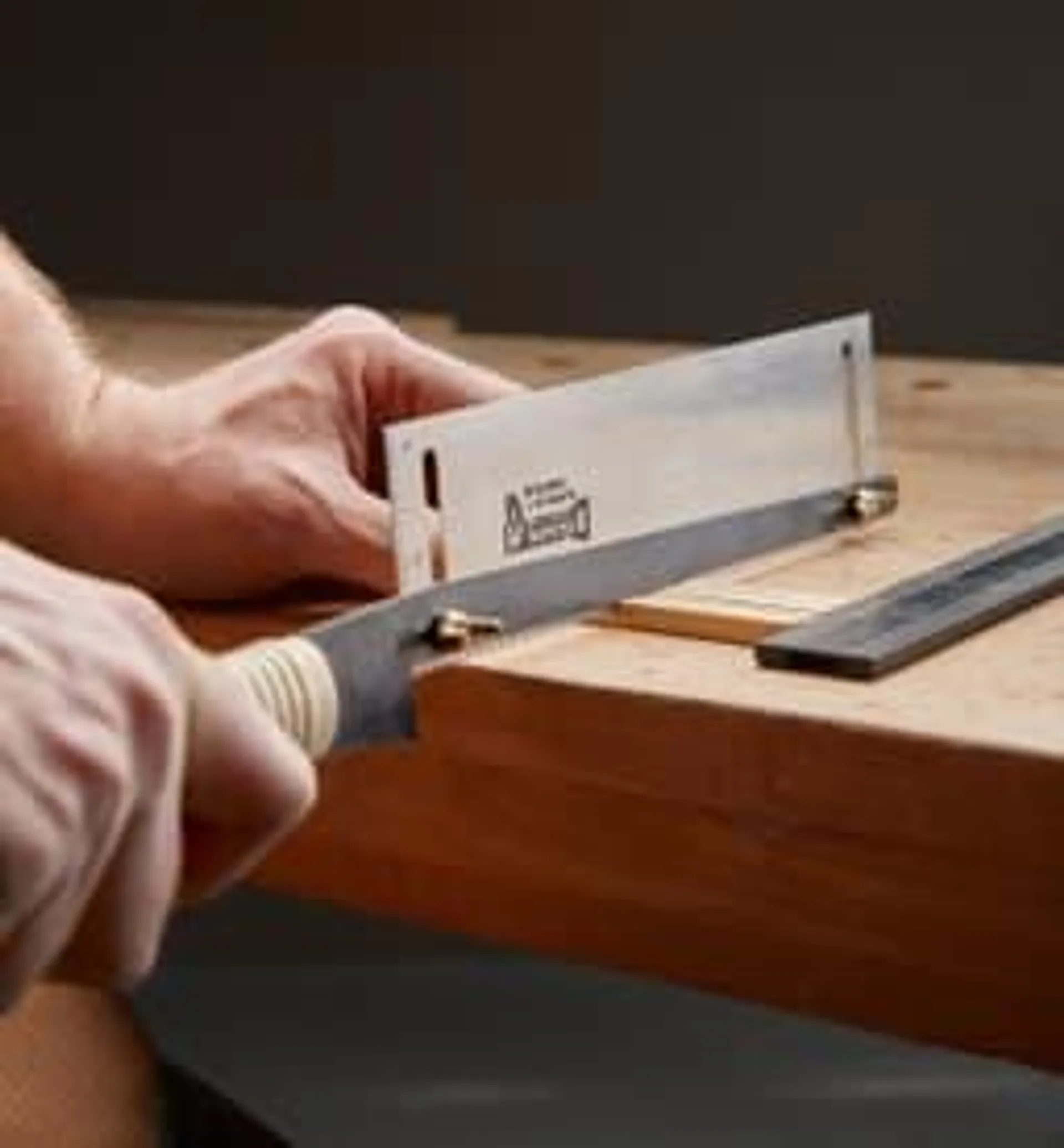 Adjustable-Depth Dozuki