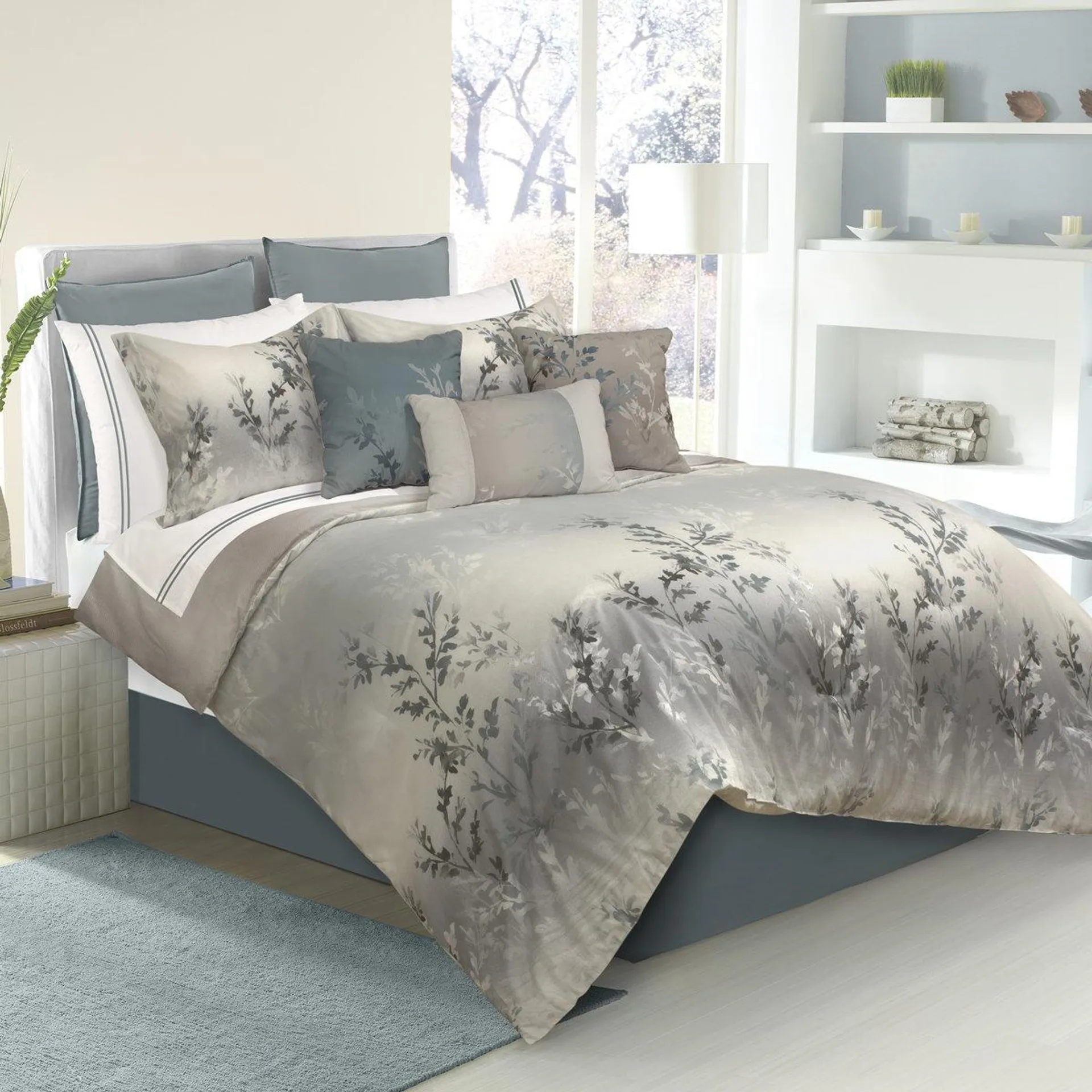 Riviera Green/Silver Microfiber Farmhouse / Country Comforter Set