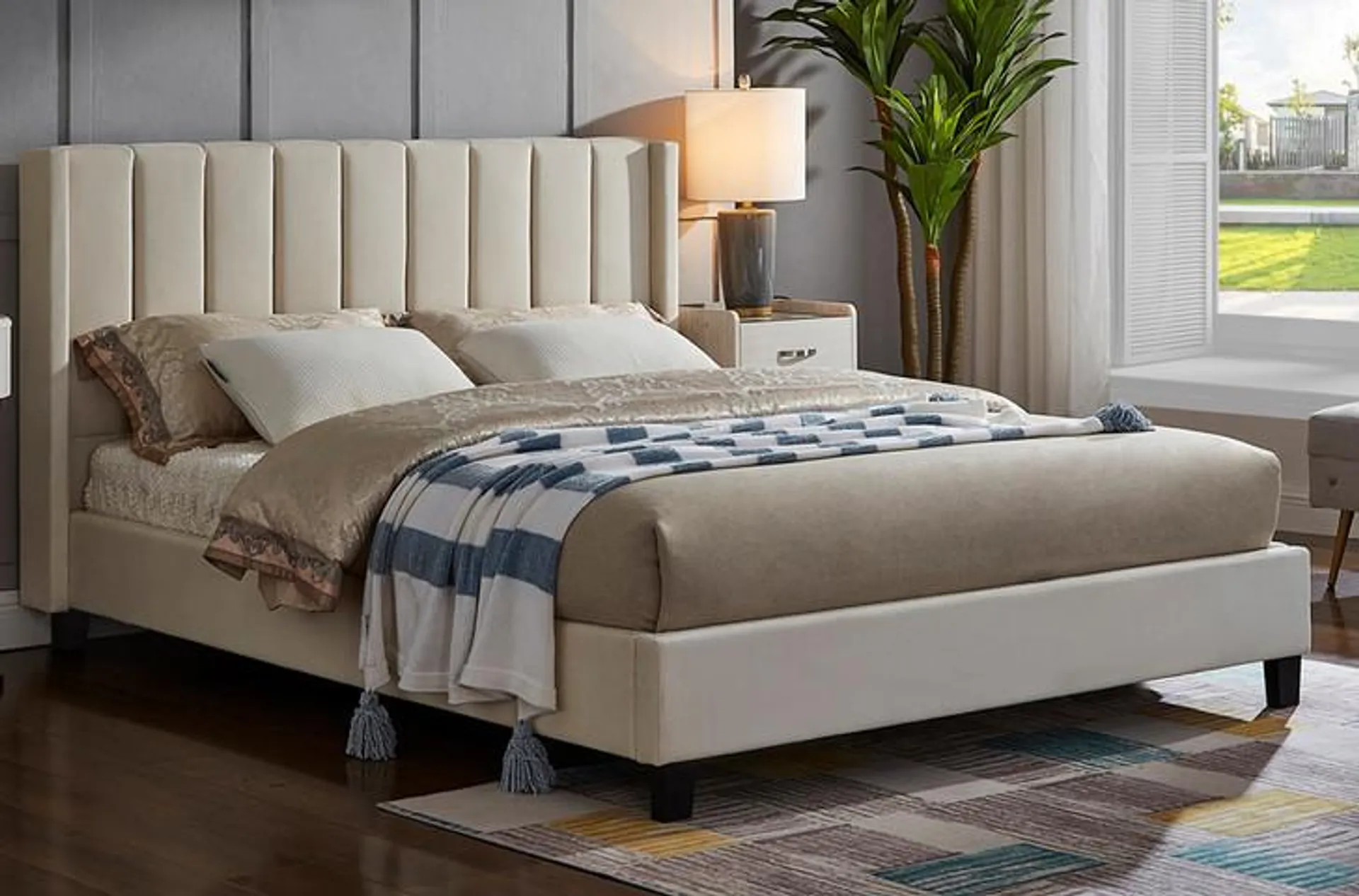 Paulina Upholstered Platform Bed