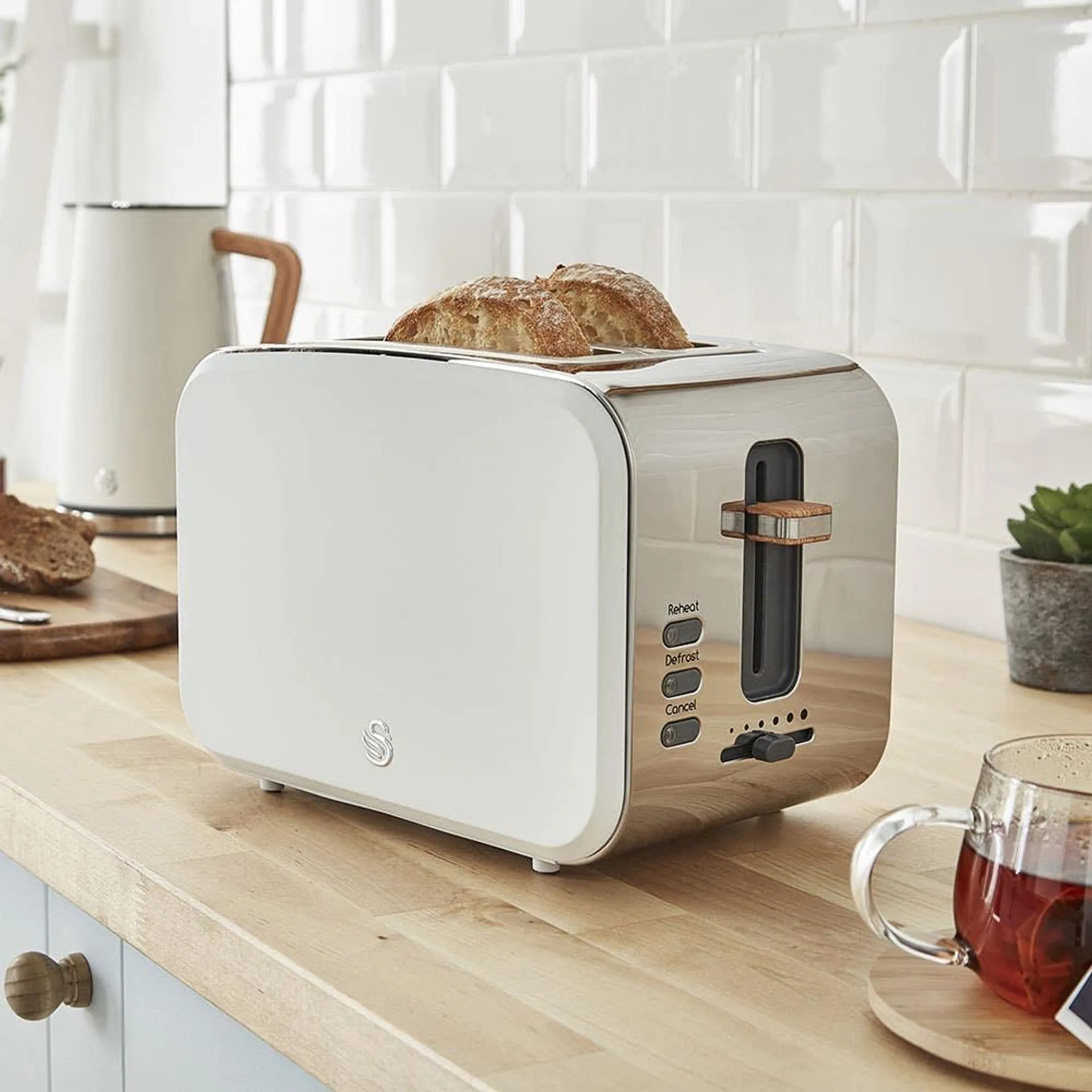 Swan Nordic Toaster 2-Slice (Cream/Stainless Steel)