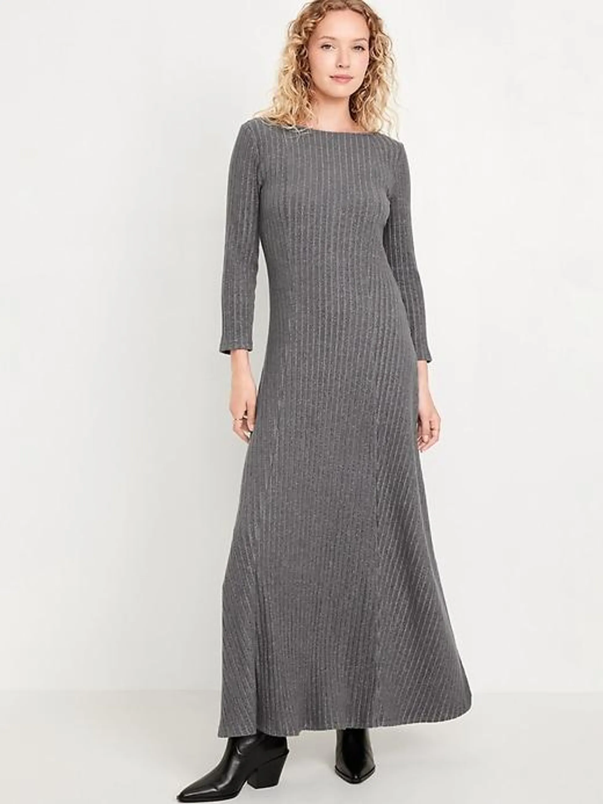 Fit & Flare Ribbed Maxi Dress