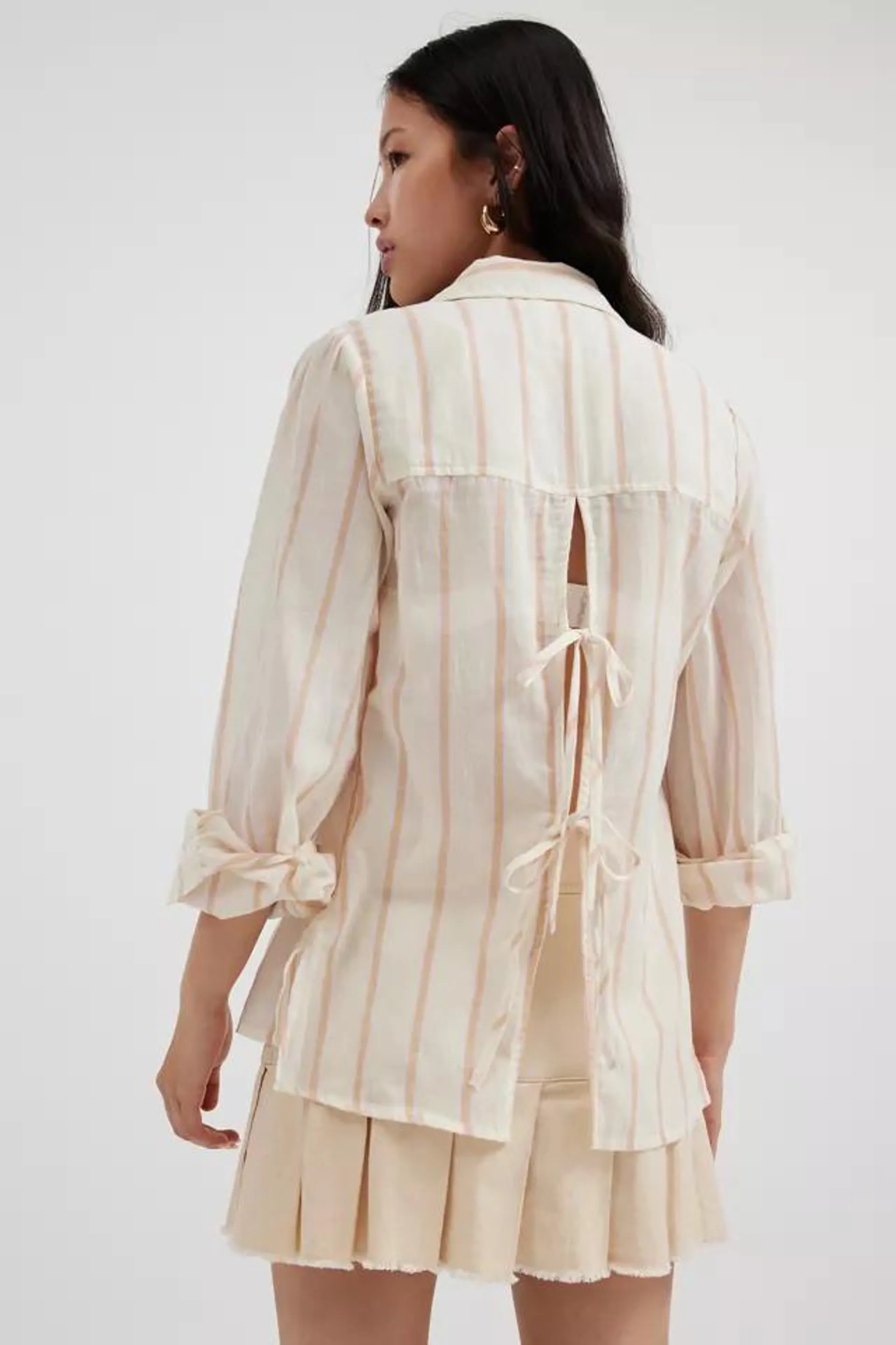 BDG Maddison Breezy Tie-Back Shirt