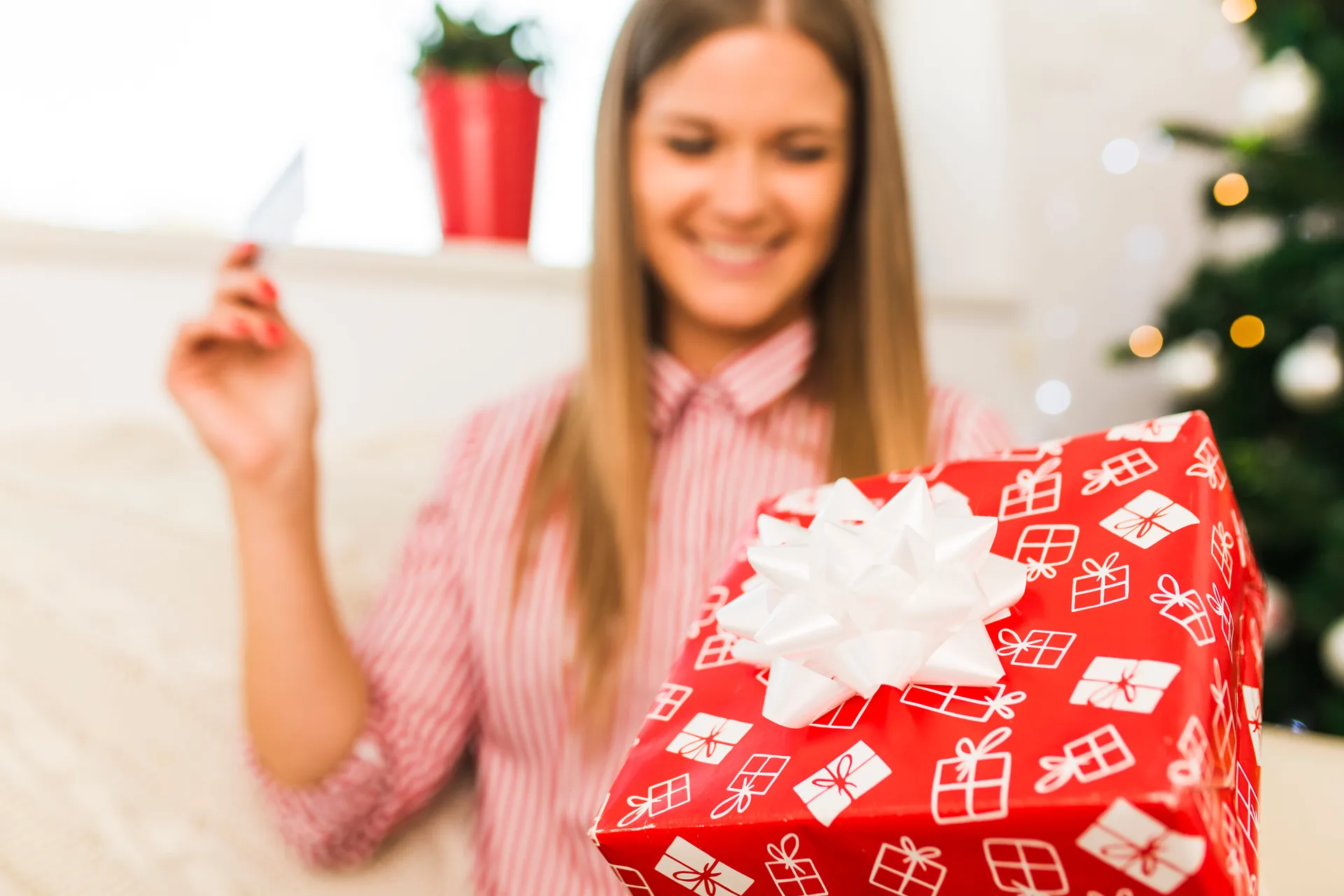 5 manieren om geld te besparen op kerstcadeaus