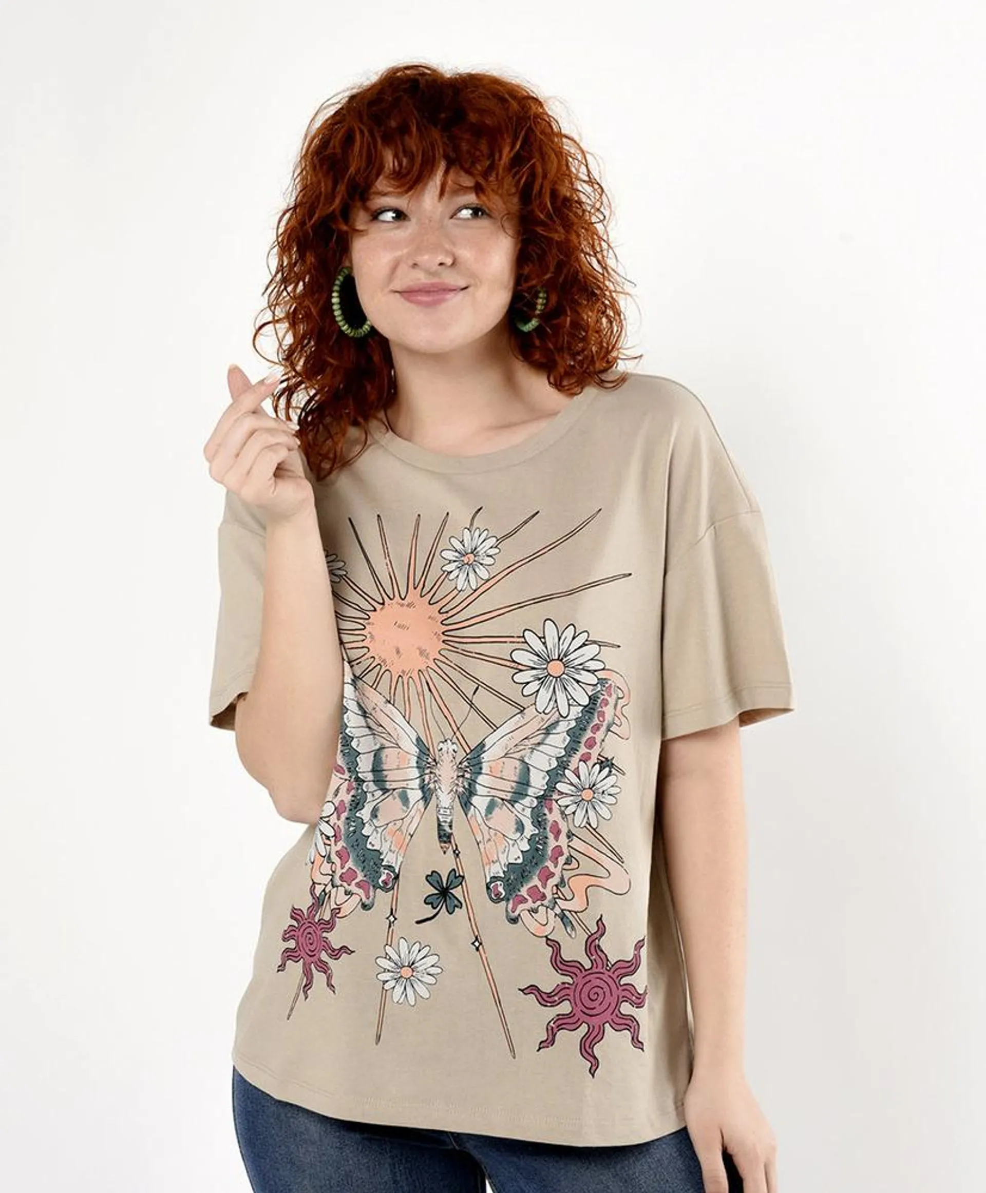 Polera mujer estampado mariposa