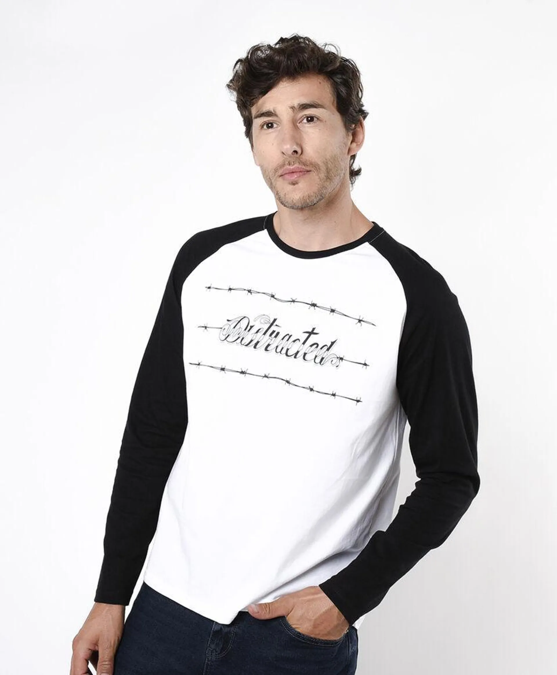 Polera hombre distracted