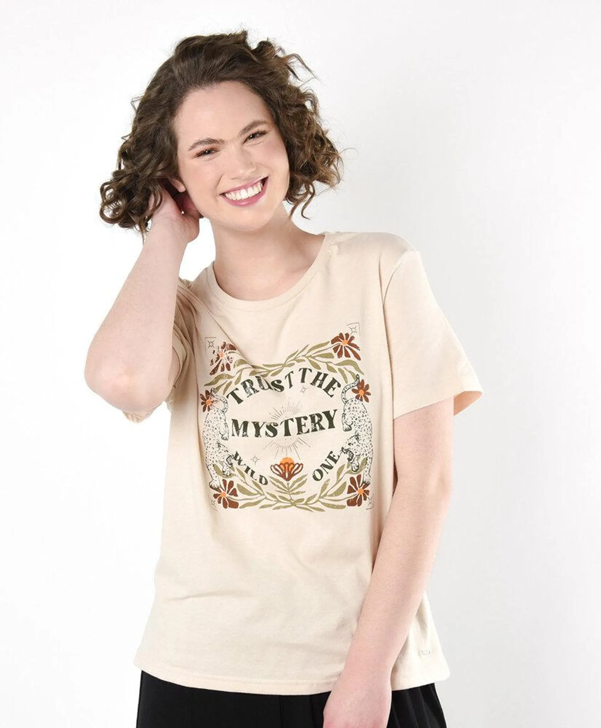 Polera mujer estampado mistery