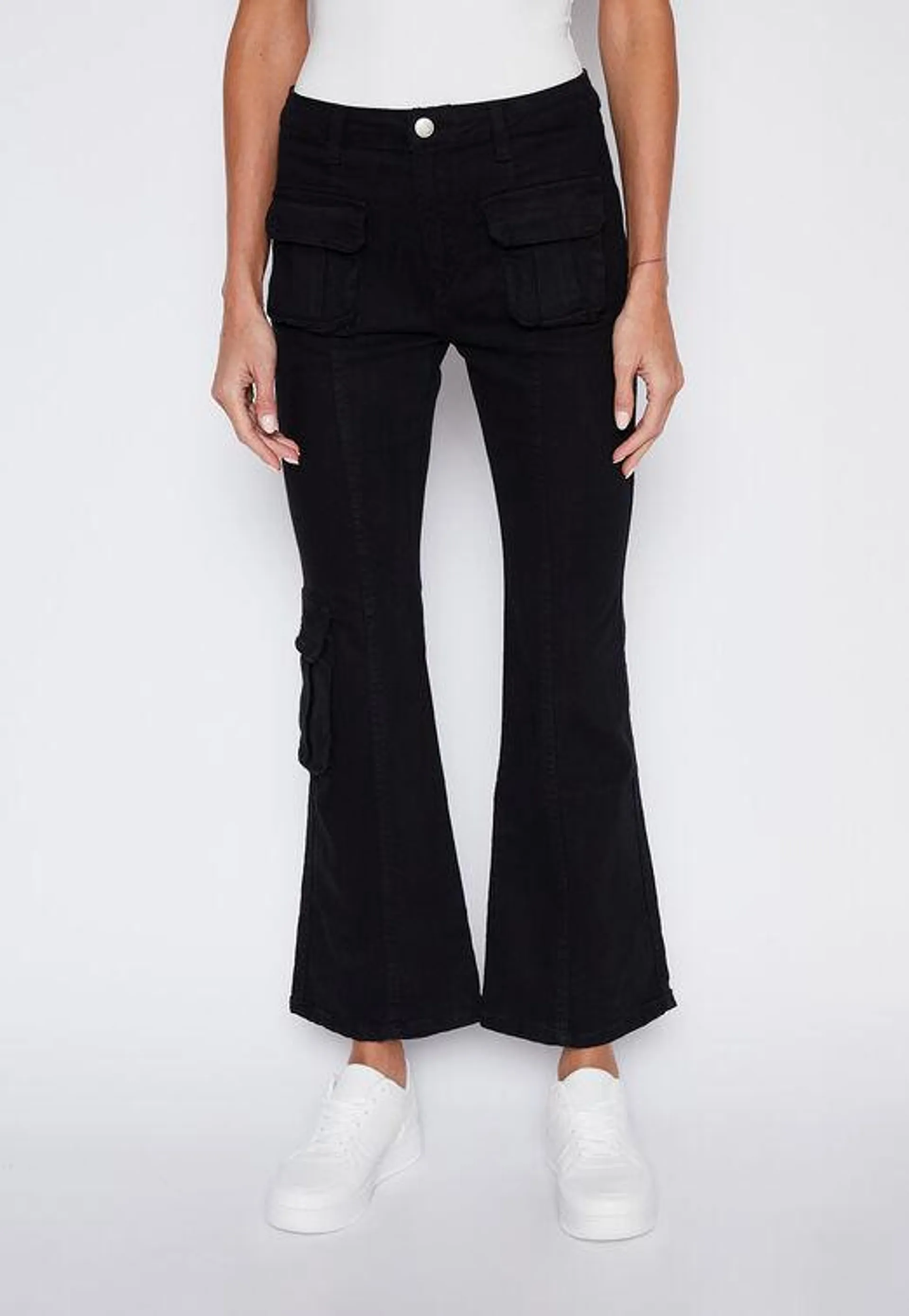 Pantalon Mujer Negro Cargo Flare Family Shop