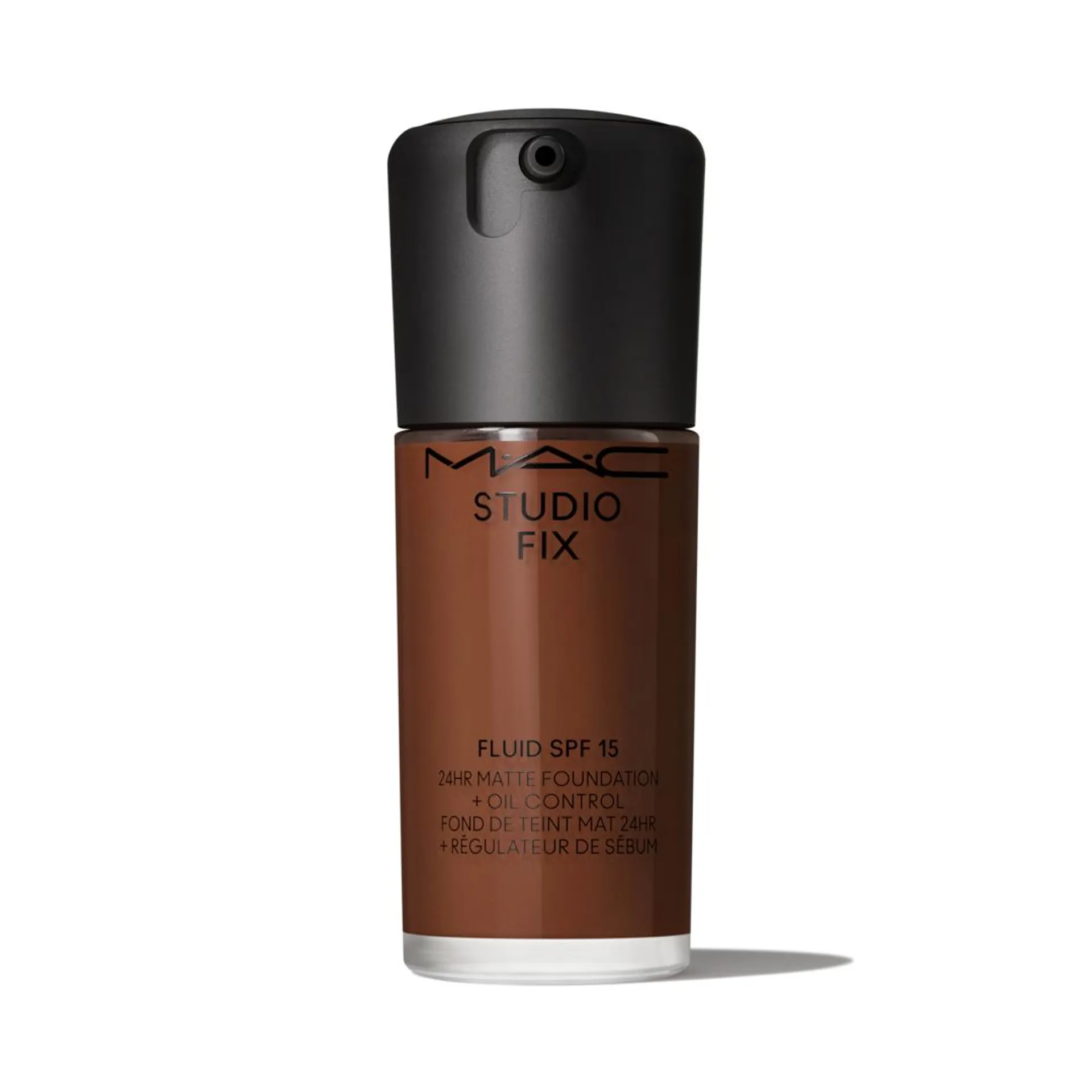 Studio Fix Fluid SPF 15 24HR Matte Foundation + Oil Control