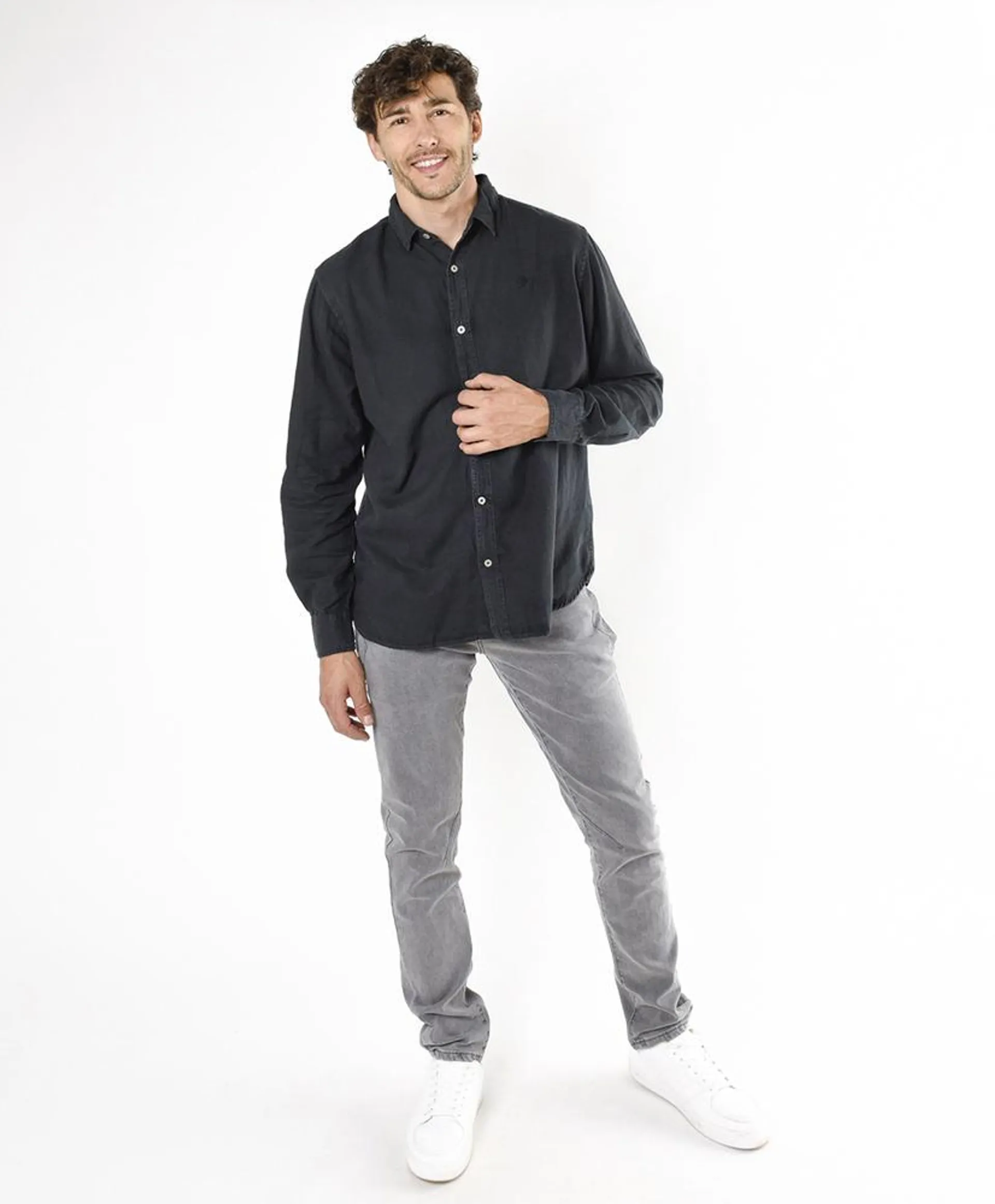 Camisa hombre lisa negra