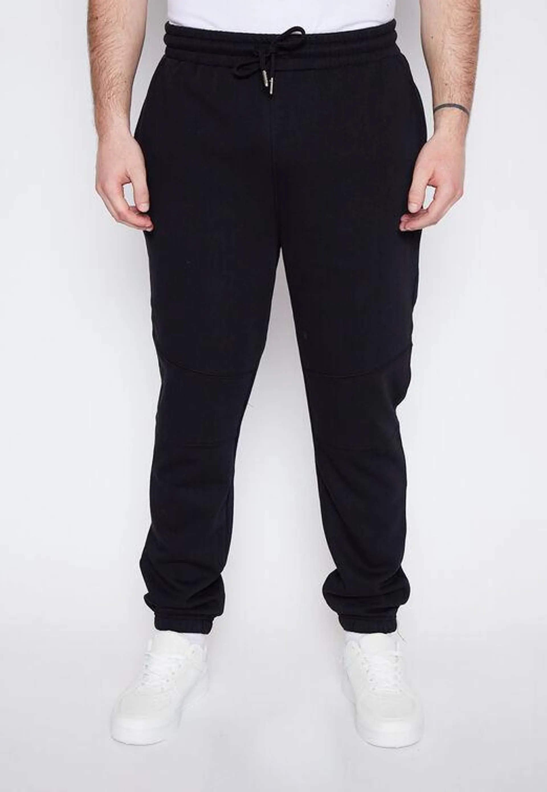 Pantalon Buzo Hombre Negro Corte Rodilla Family Shop