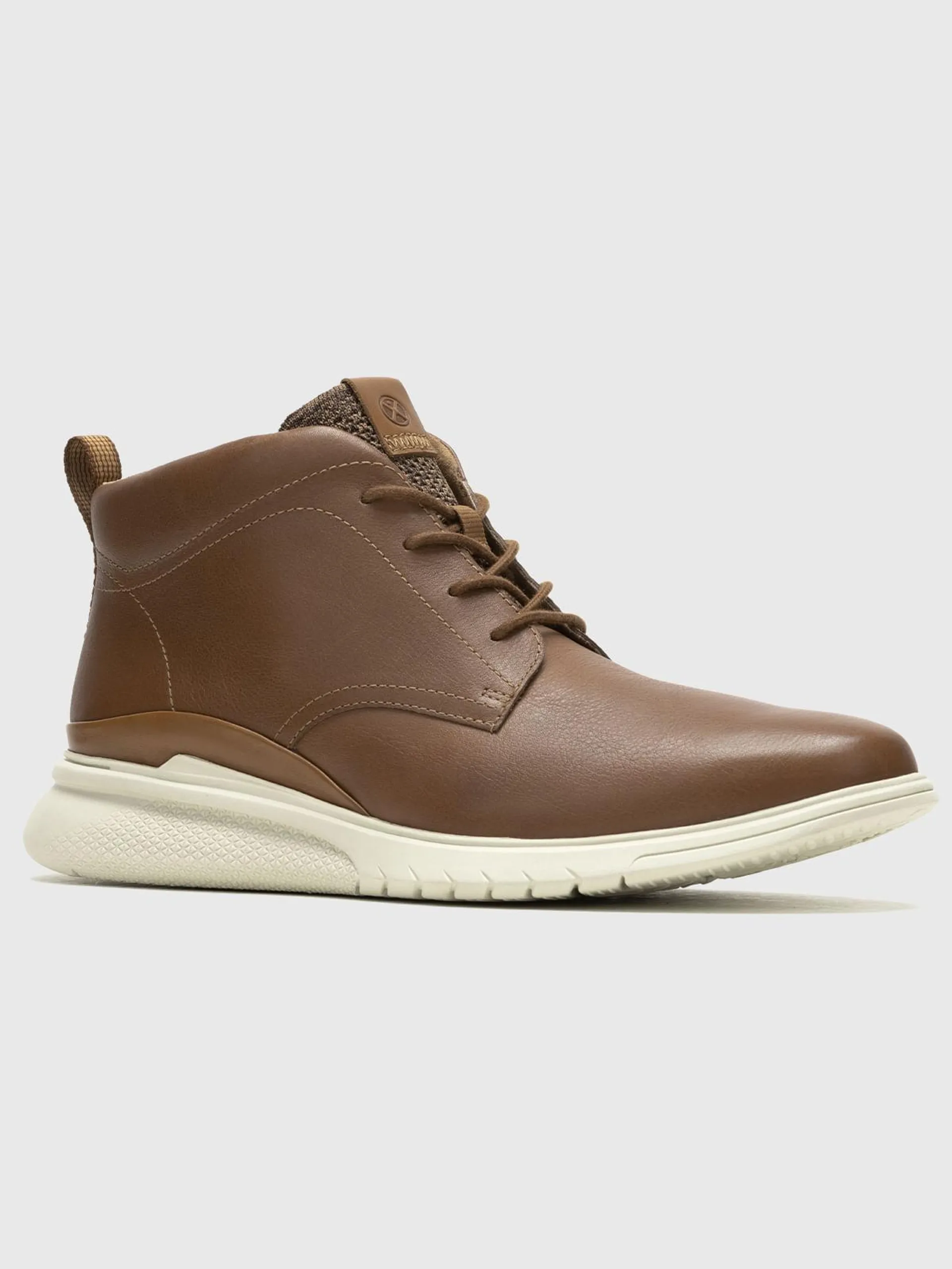 Botin Cuero Hombre Advance Chukka Café