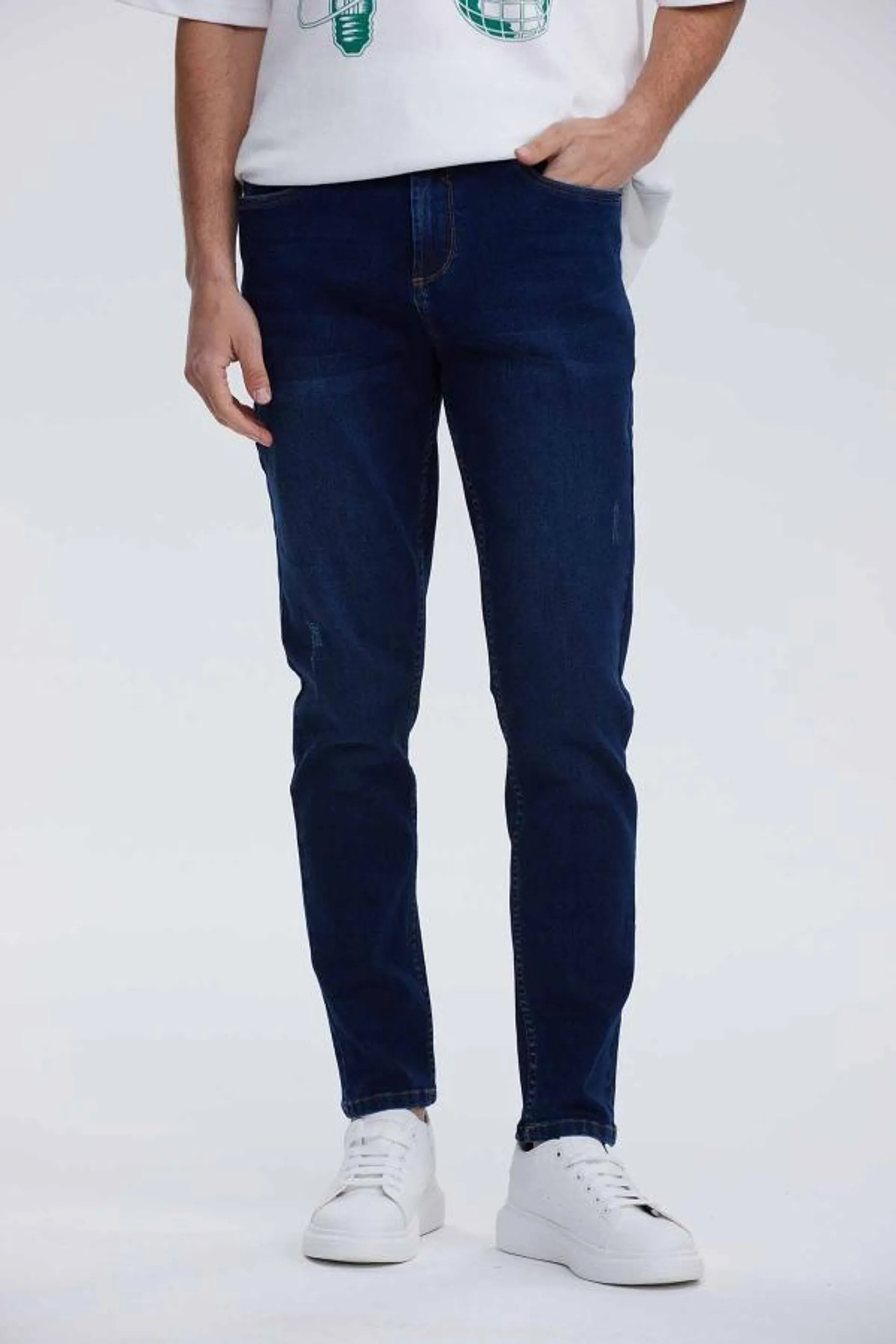 Jeans hombre skinny desgaste azul oscuro