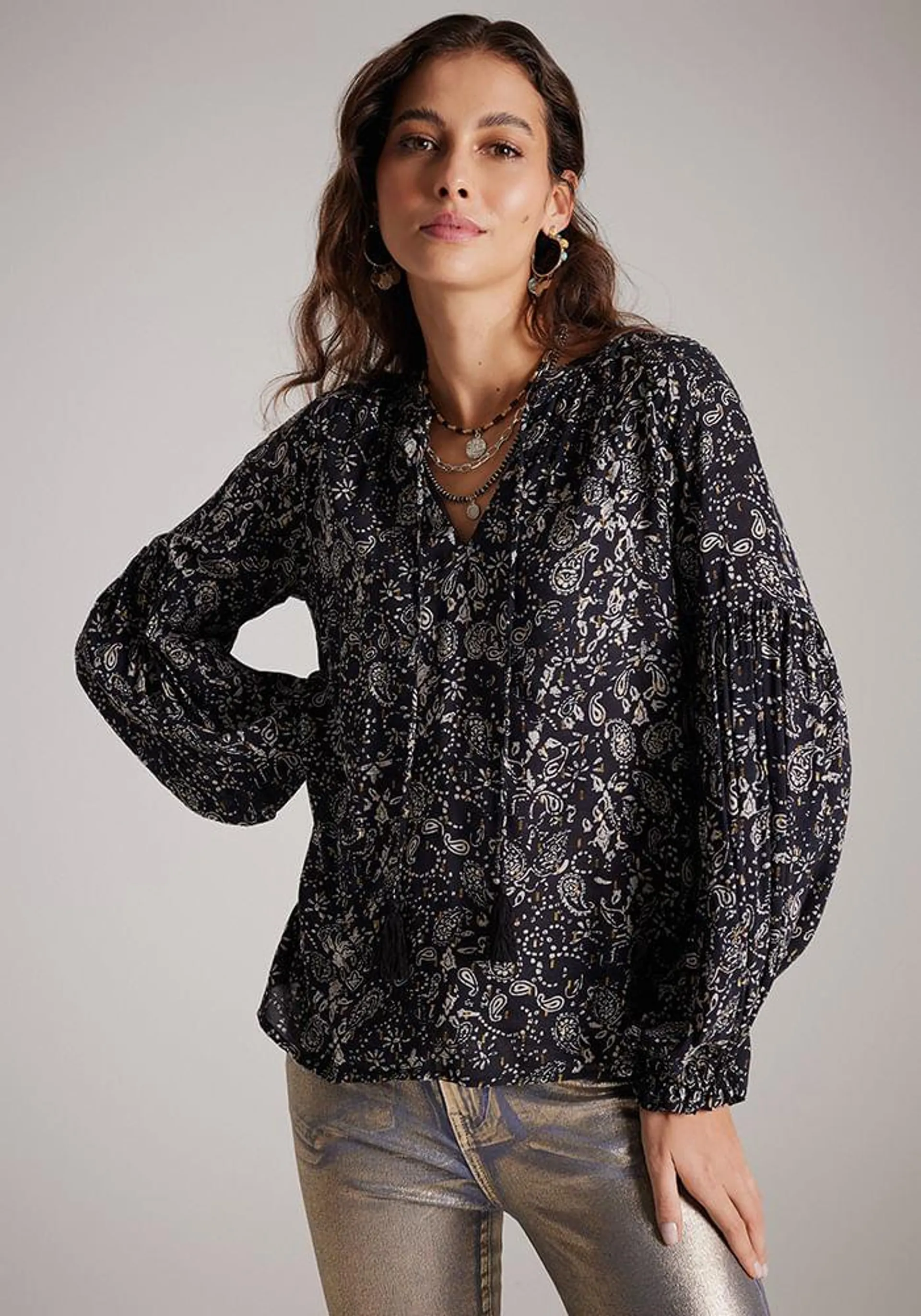 Blusa Tela Estampada Con Bordado De Lurex