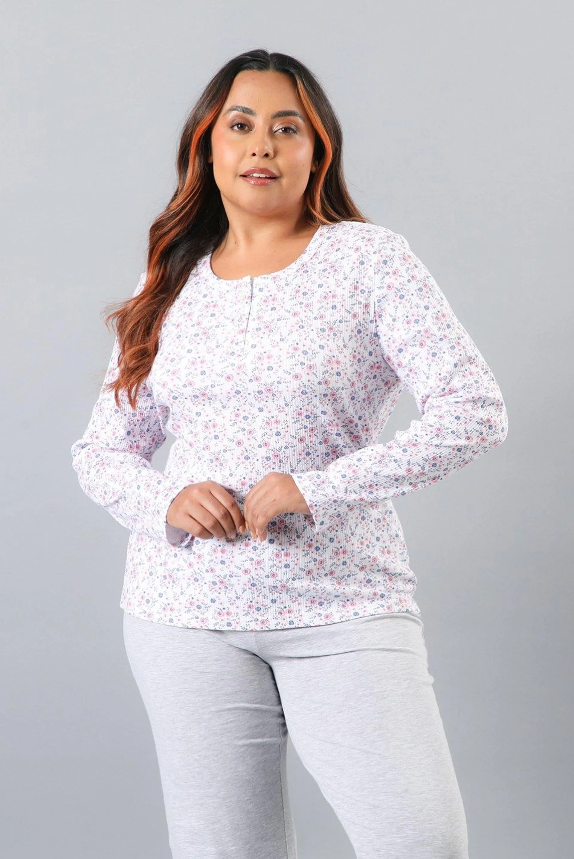 Pijama Polera Manga Larga Rib Con Pata Mujer Flores