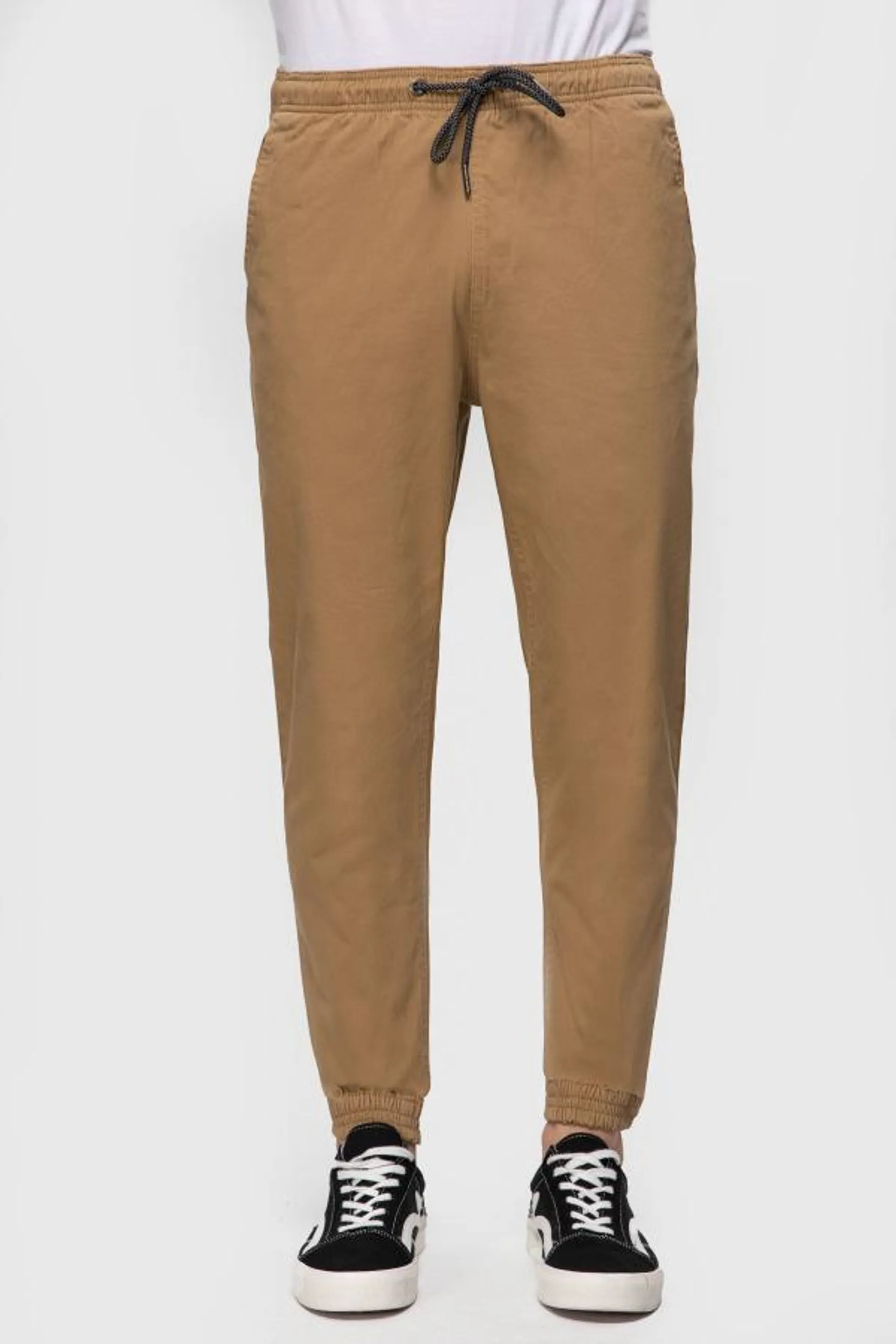 PantalÓn jogger twill beige oscuro