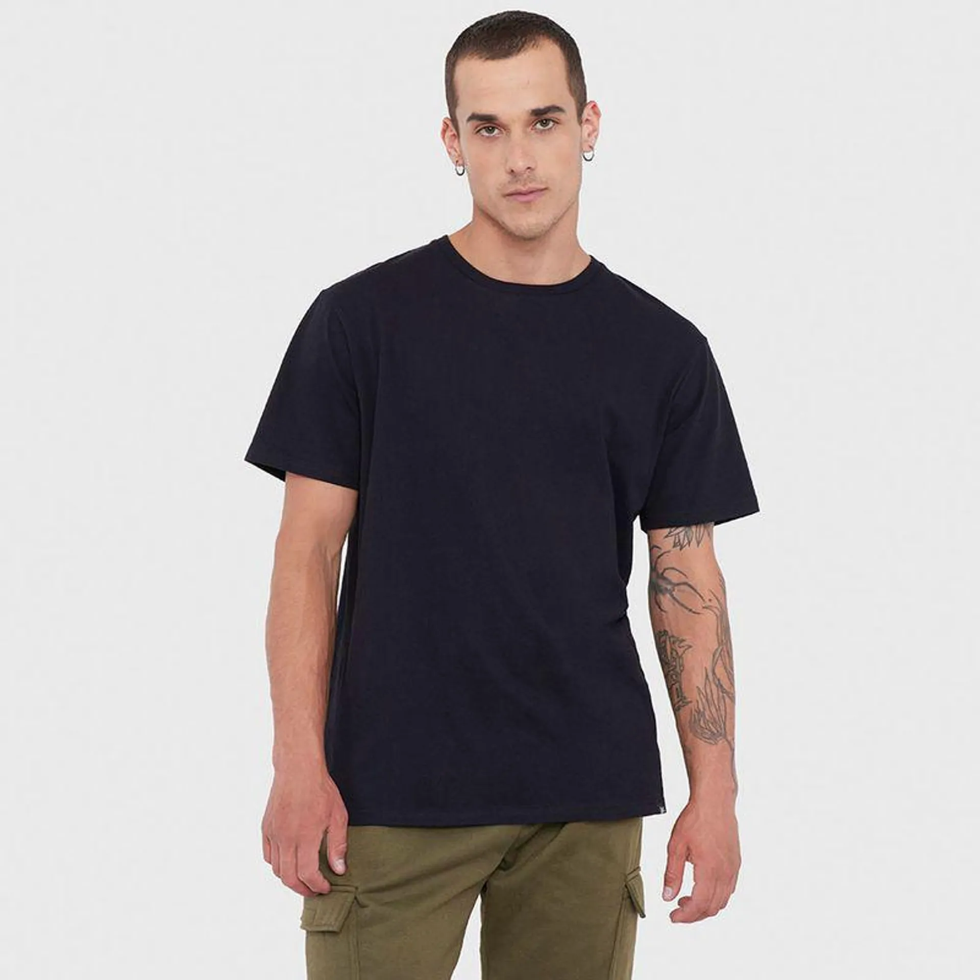 Polera Hombre Regular Fit Lisa Negro