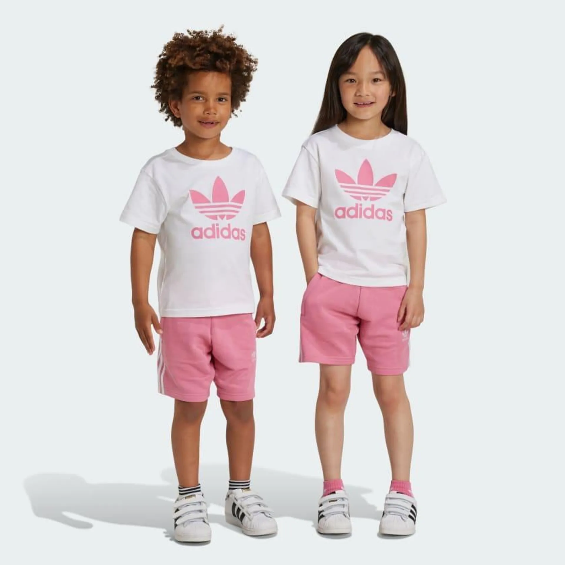 Conjunto Adicolor Shorts y Polera Niños