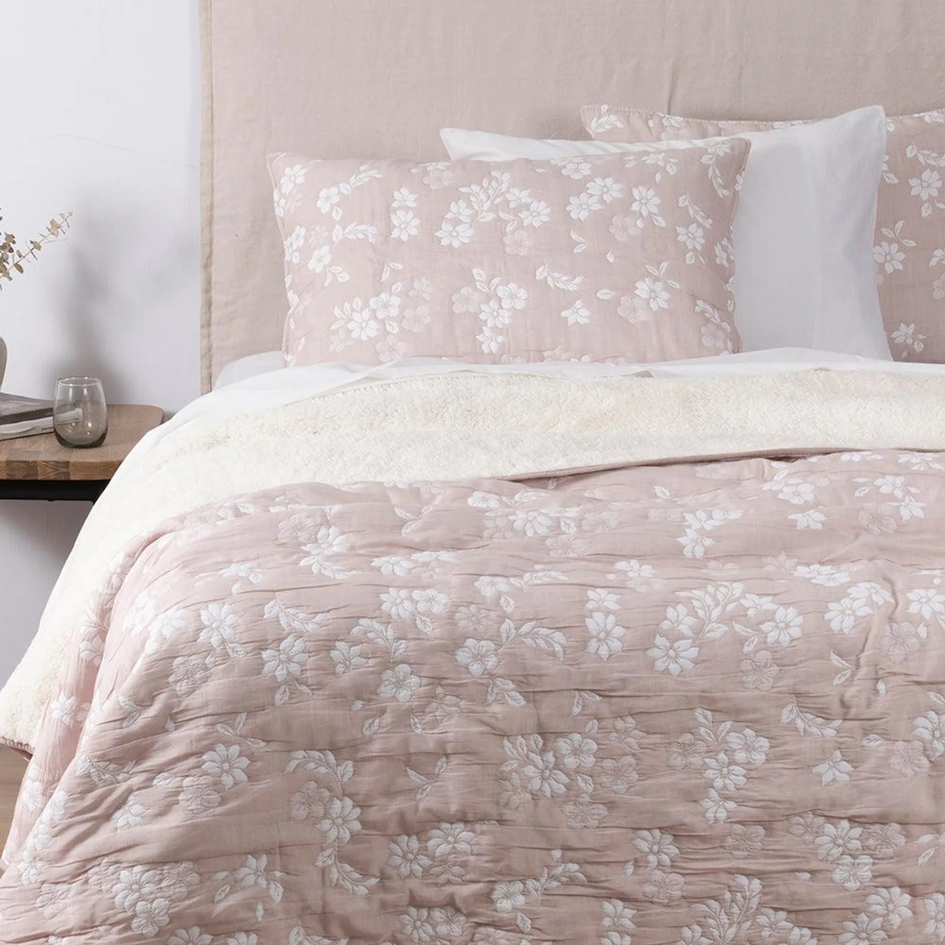 Cubrecama Jacquard Sherpa Daisy 2 Plazas Malva