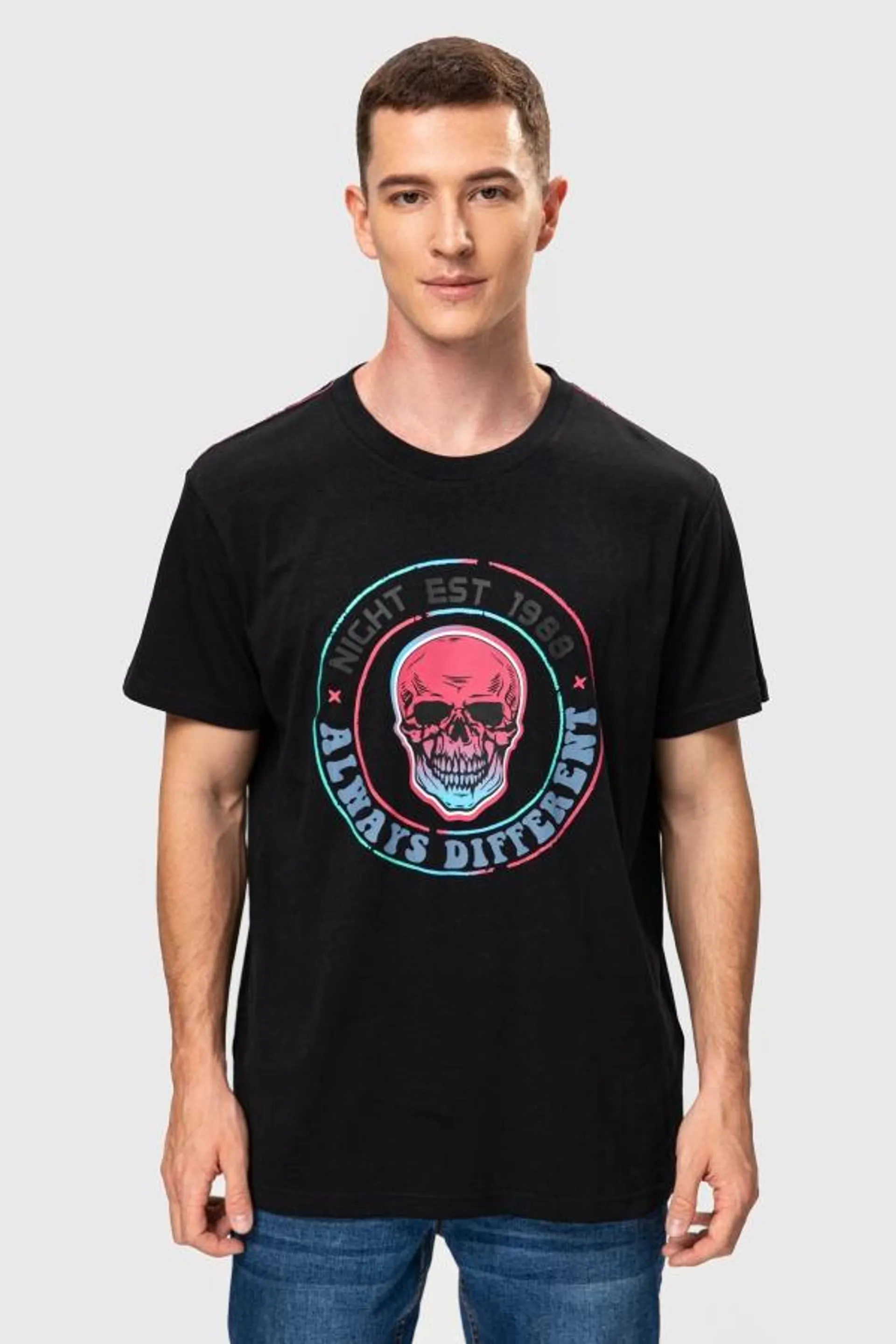 Polera print skull night negro