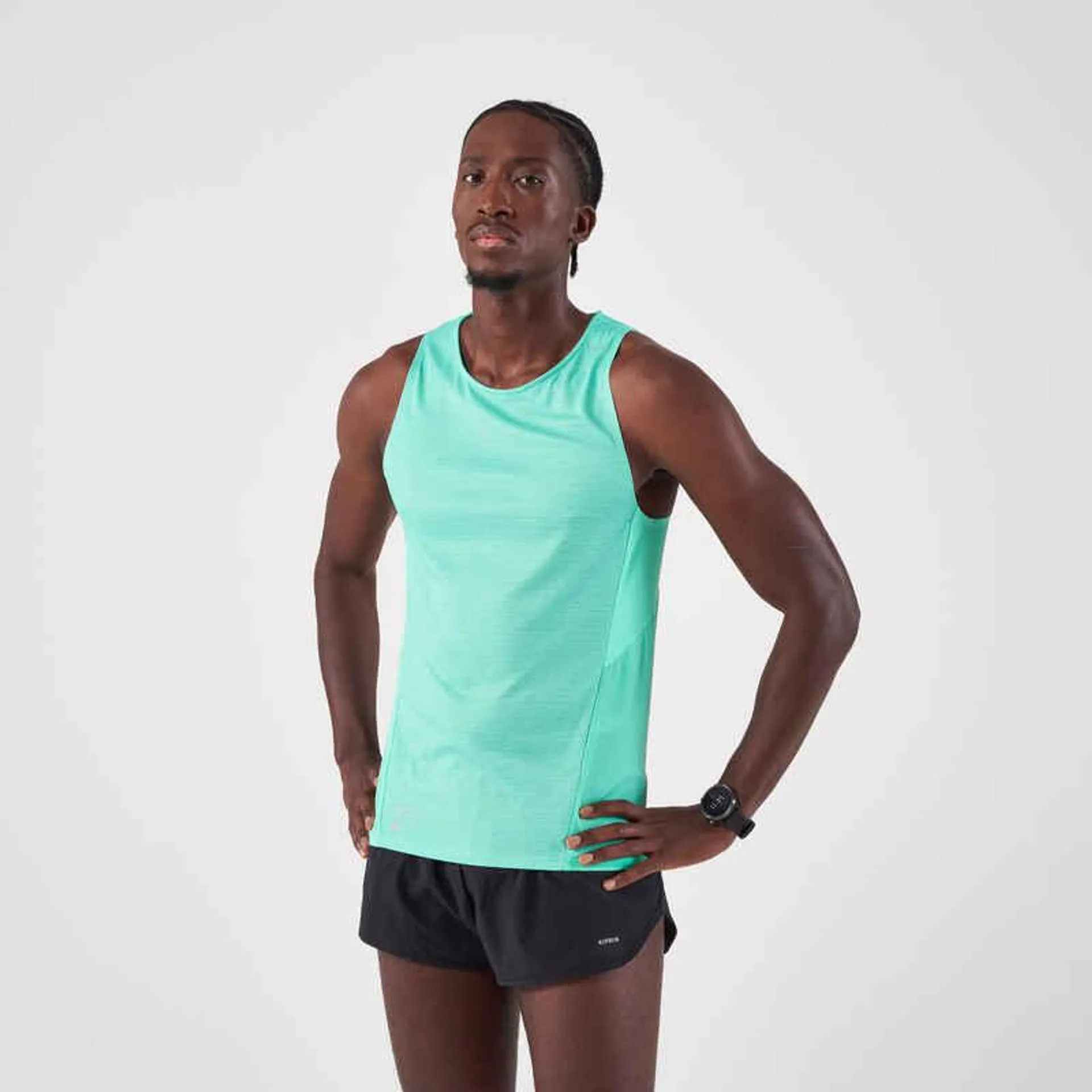 POLERA SIN MANGAS DE RUNNING HOMBRE KIPRUN RUN LIGHT VERDE MENTA