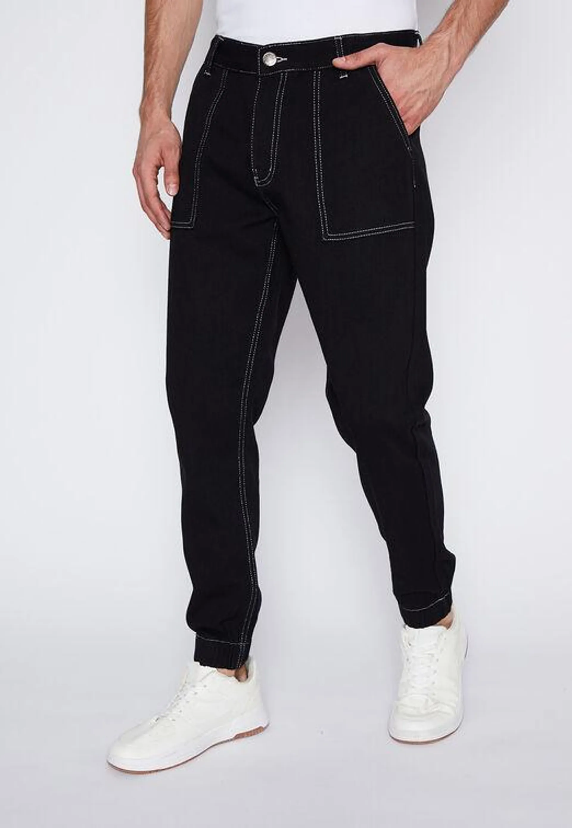 Pantalon Hombre Negro Jogger Costuras Family Shop