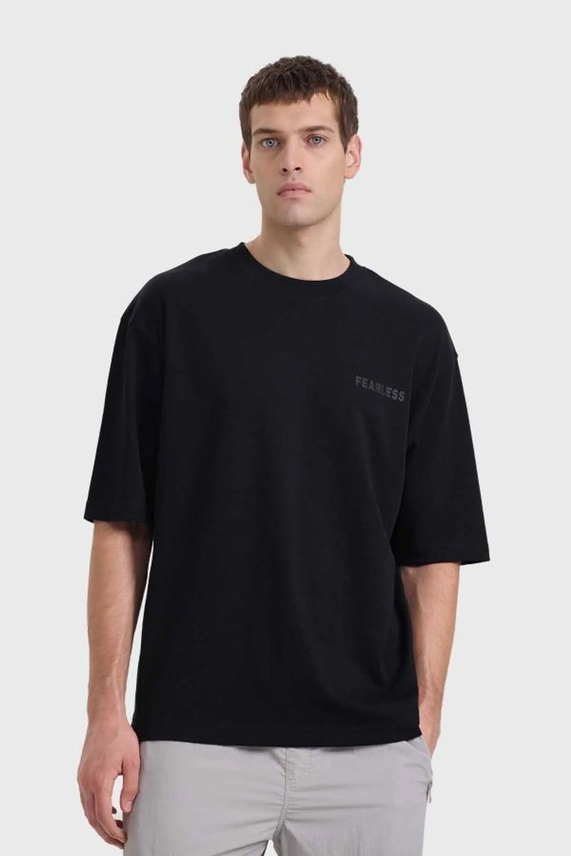 Polera hombre oversize negro ii