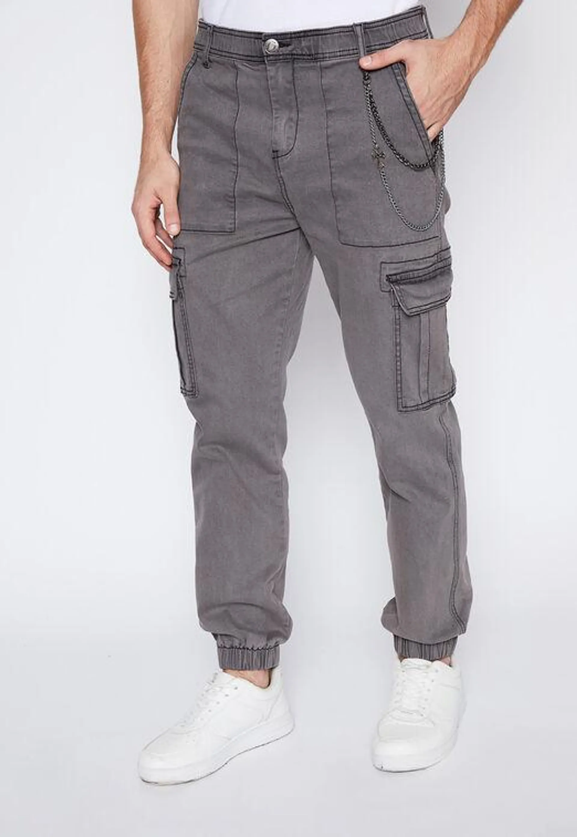 Pantalon Hombre Gris Cargo Cadena Family Shop