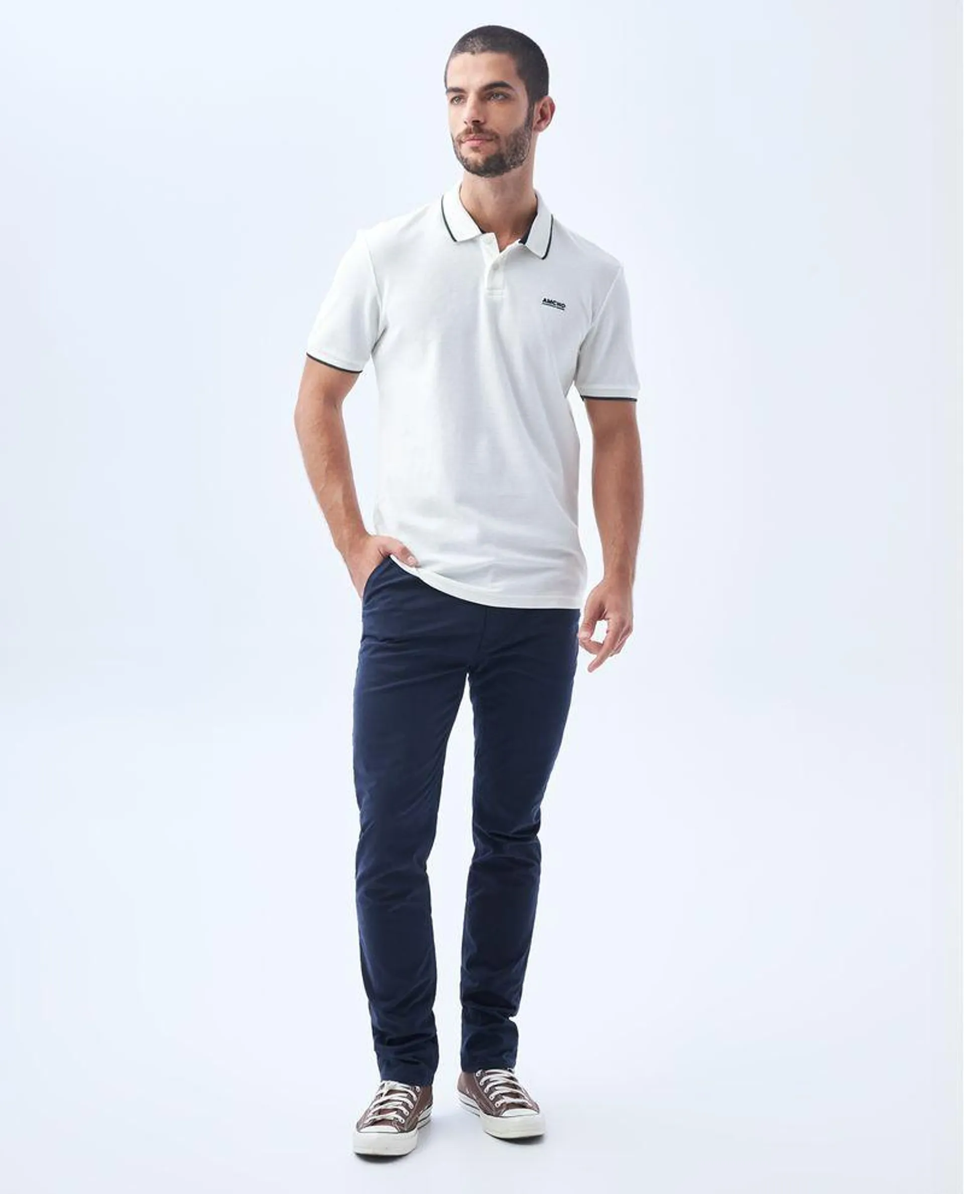 Polo con líneas al contraste para hombre