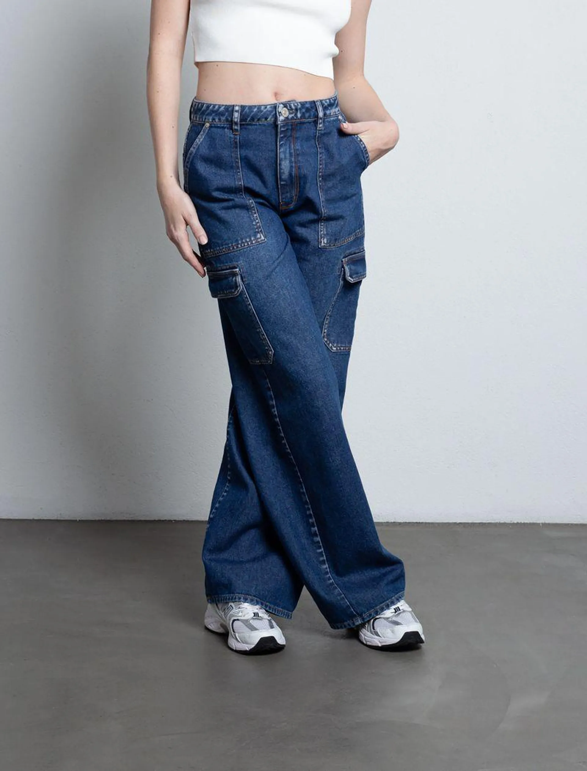 Jean Wide Leg tipo cargo