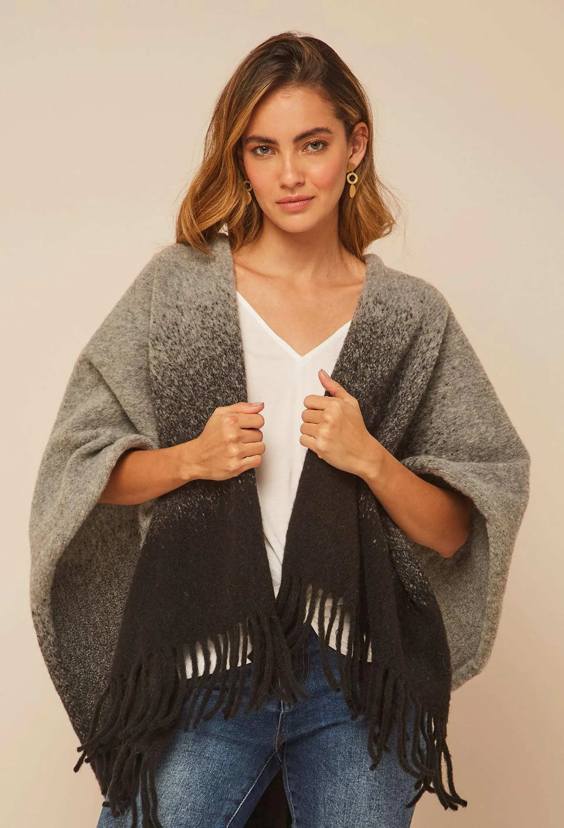 Poncho Tejido Mujer - SALE