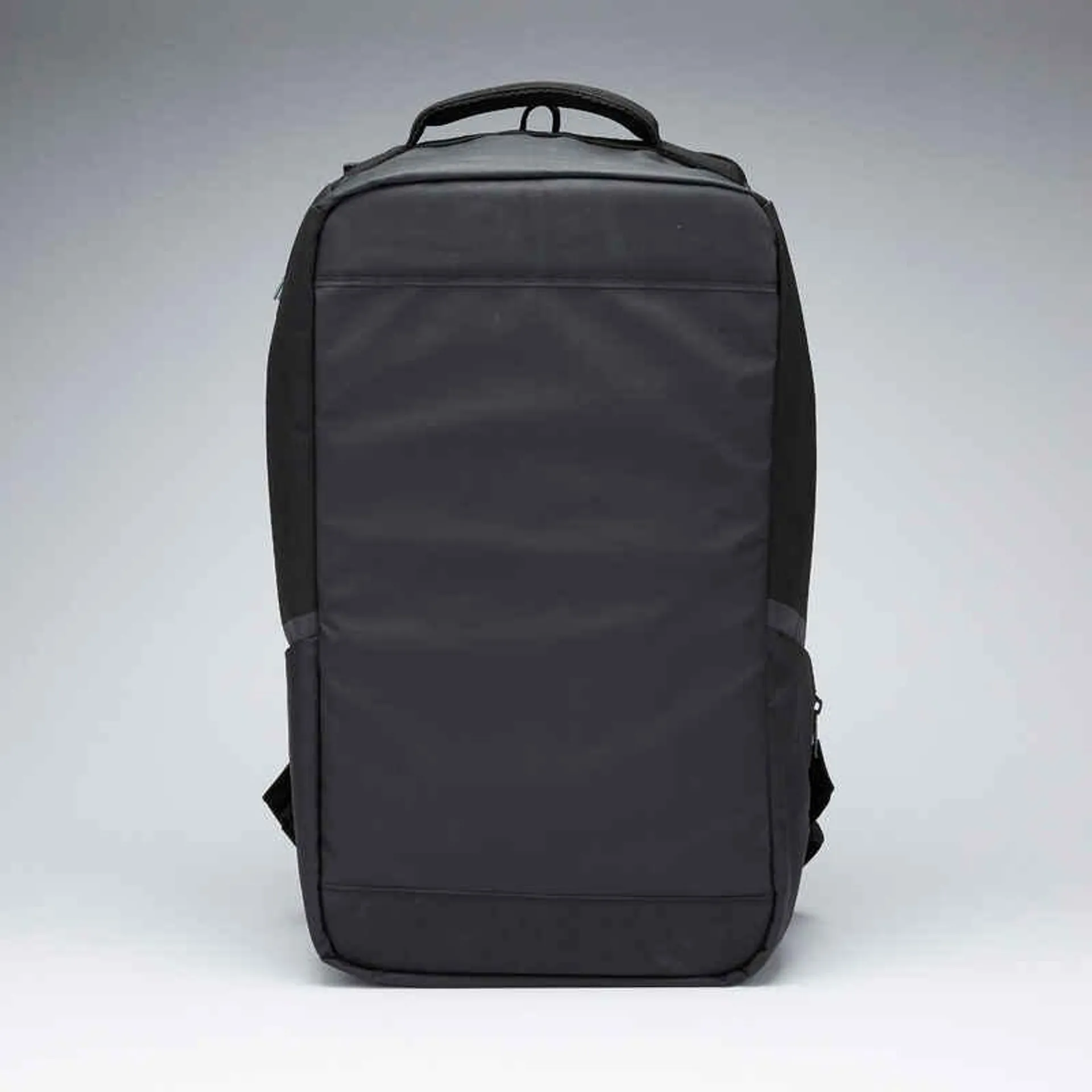 Maleta deportiva de 35L para portátil con bolsillos ocultos Kipsta Urban negro