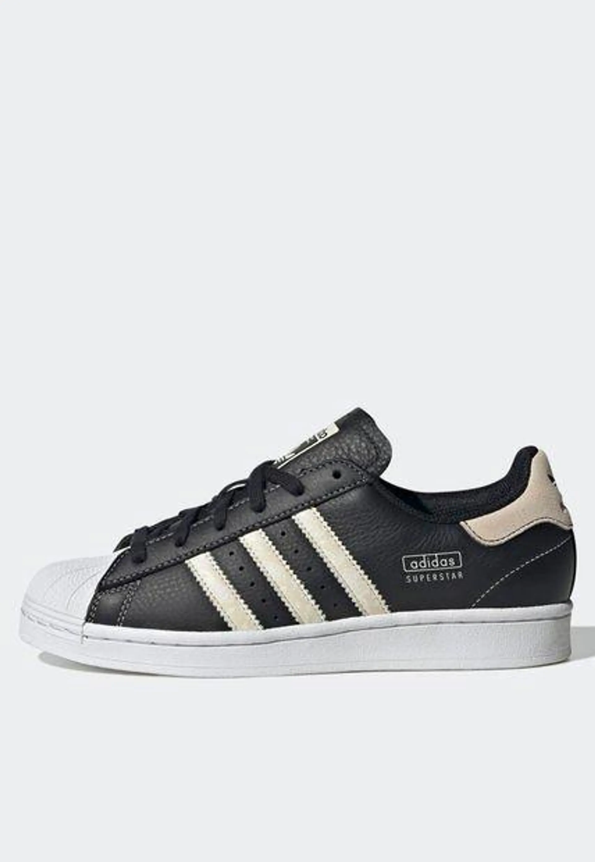 Tenis Lifestyle Negro-Blanco-Beige adidas Originals Superstar