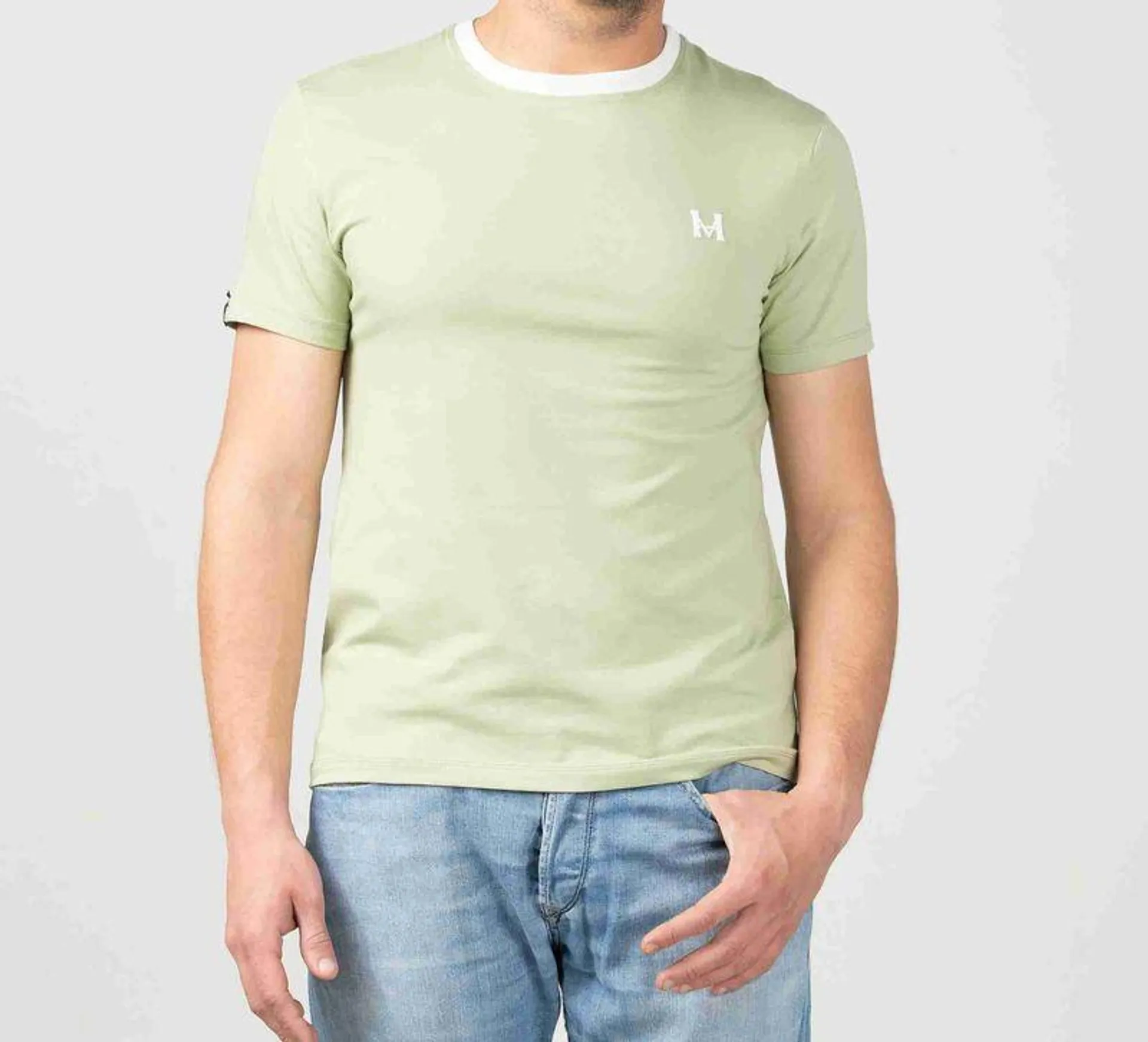 Camiseta mhonograma verde manzana Tierra Arriba