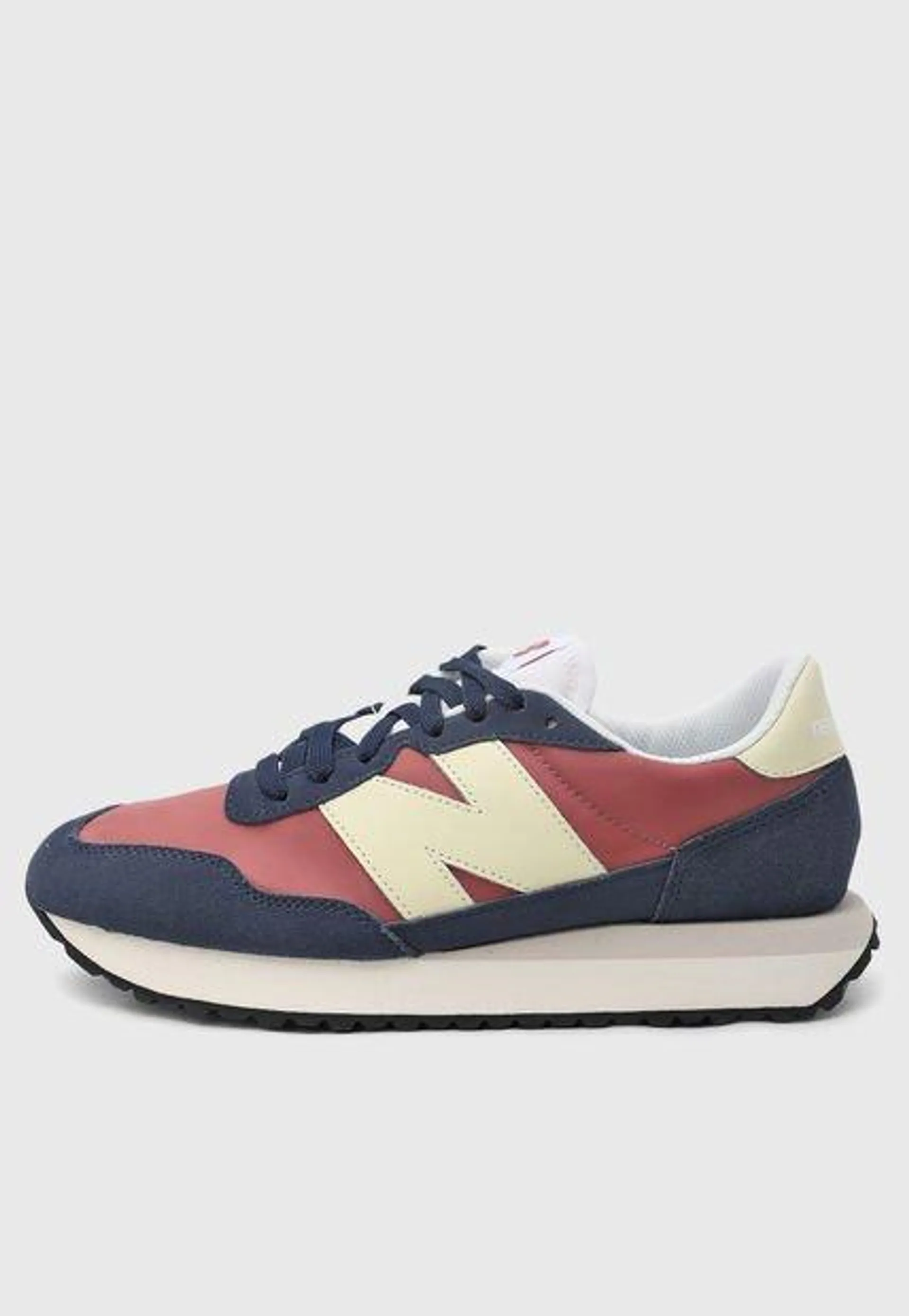 Tenis Lifestyle Azul-Rojo-Amarillo New Balance 237